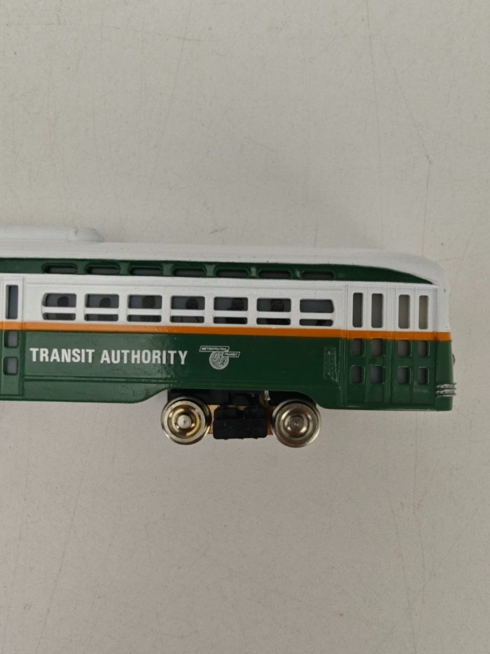 Bachmann Streamline PCC Trolley 7123 CTA HO Scale Box Tested READ