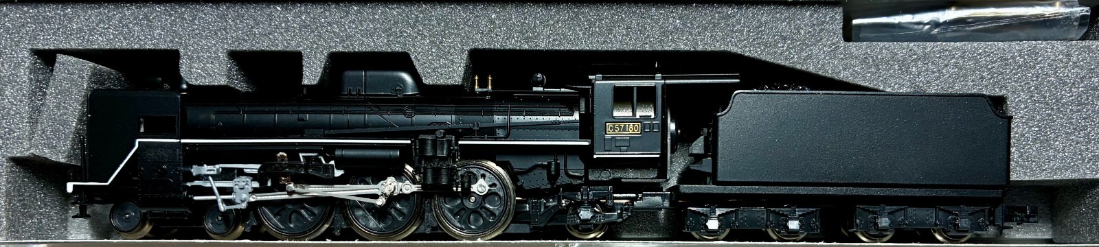 Kato 2013-1 JNR Steam Locomotive c57, n scale, ships from the USA
