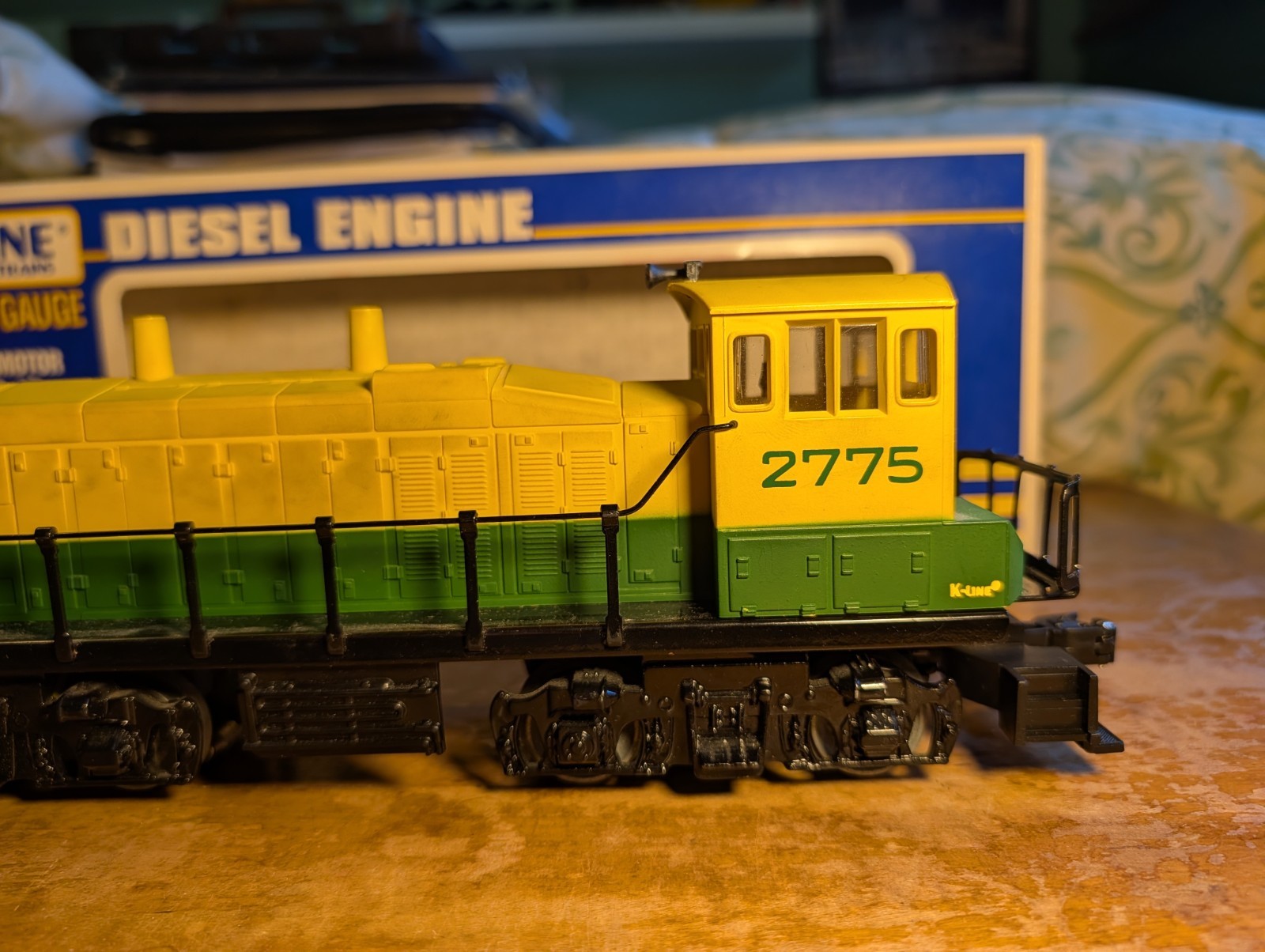 K-Line 2775 Reading Lines MP-15 Dual Motors, Operating Lights & Couplers 1/48