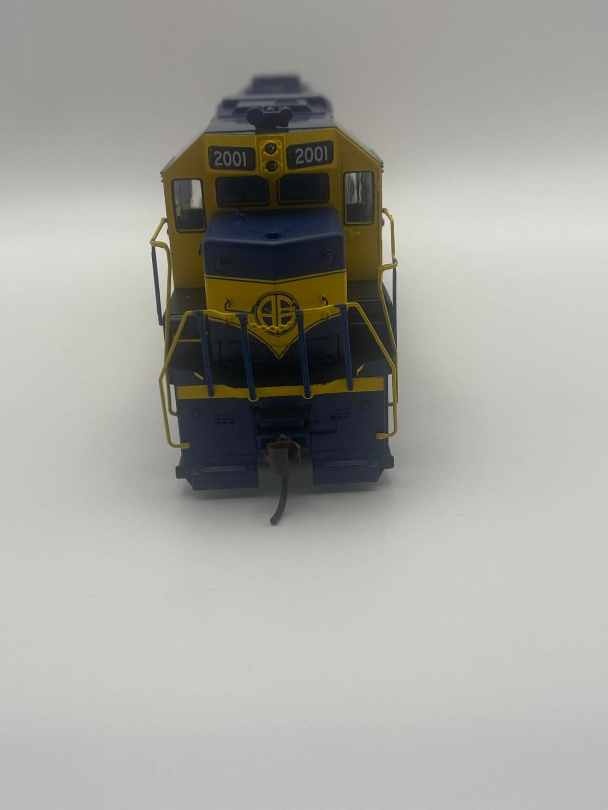 HO Scale DCC Quick-Plug Equipped ATH29317 Alaska Railroad GP38-2 2001