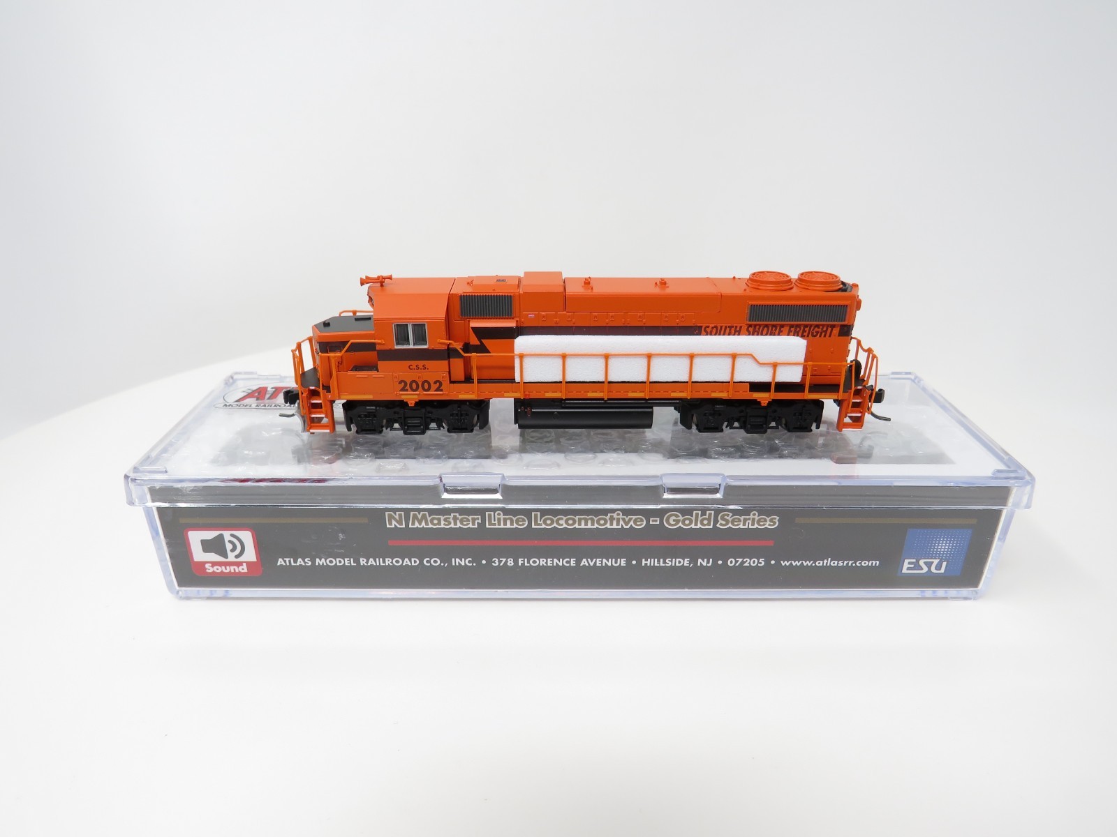 Atlas N 40004837 DCC ESU LokSound South Shore Freight EMD GP38-2 Phase II Diesel