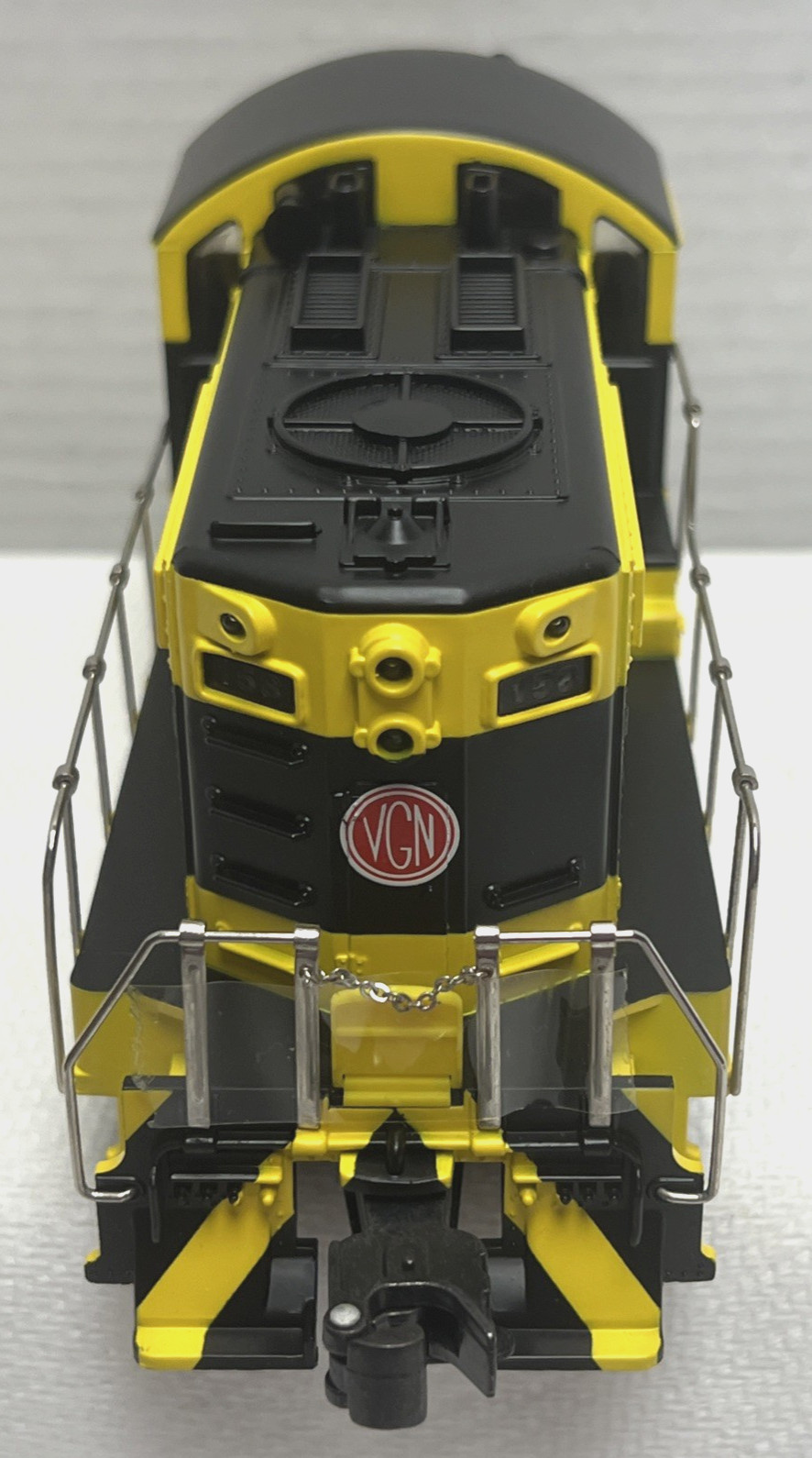 RMT-4351 O/O27 VIRGINIAN BEEP POWERED GP DIESEL LOCOMOTIVE #158 – NIB