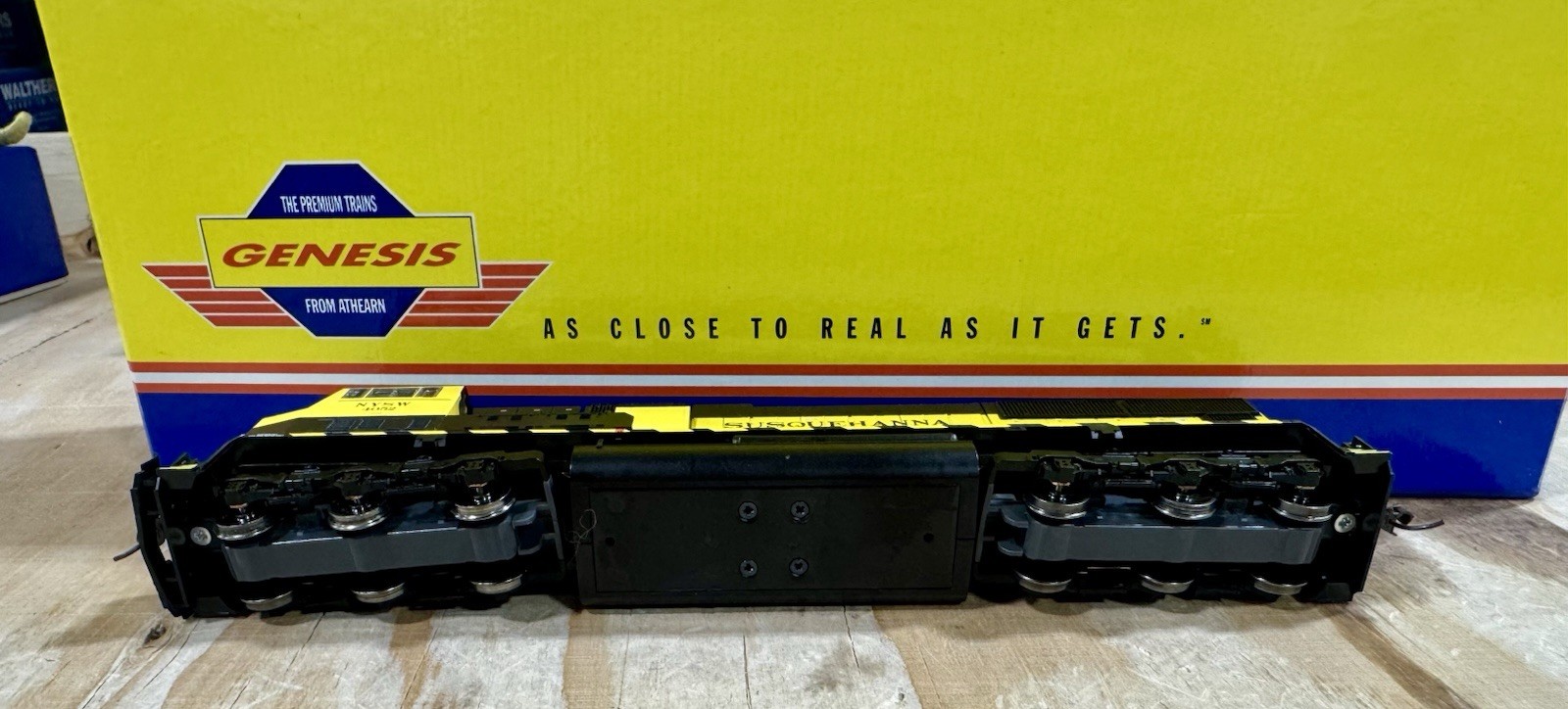 Athearn Genesis G6129 HO SD70M Susquehanna Road #4052 New!