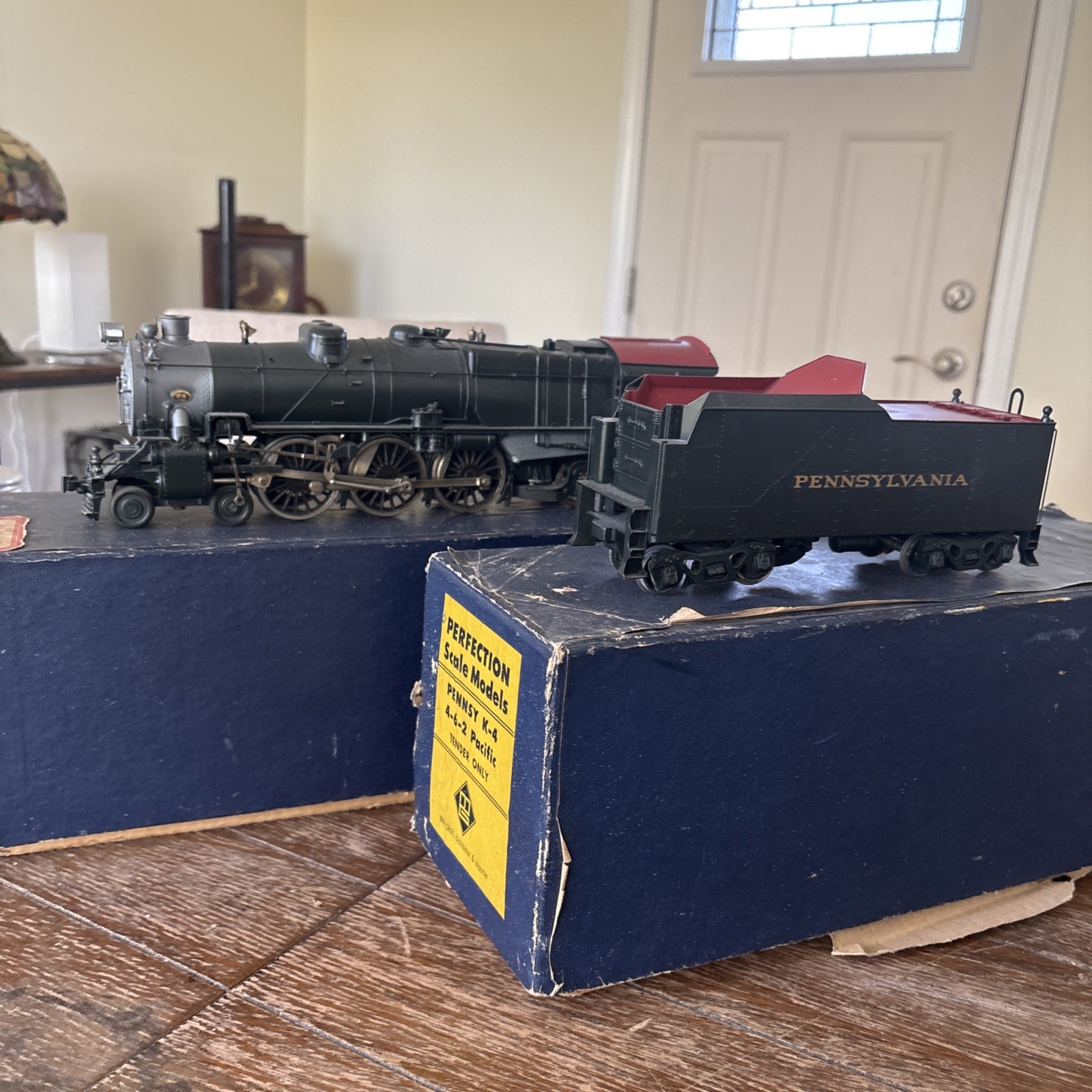 Perfection Scale Models Max Gray Pennsylvania Pacific Locomotive O scale