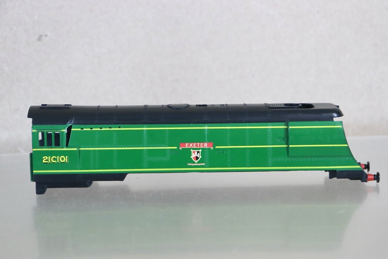 HORNBY R320 BODY for SOUTHERN 4-6-2 BATTLE of BRITAIN LOCO 21C101 EXETER oe