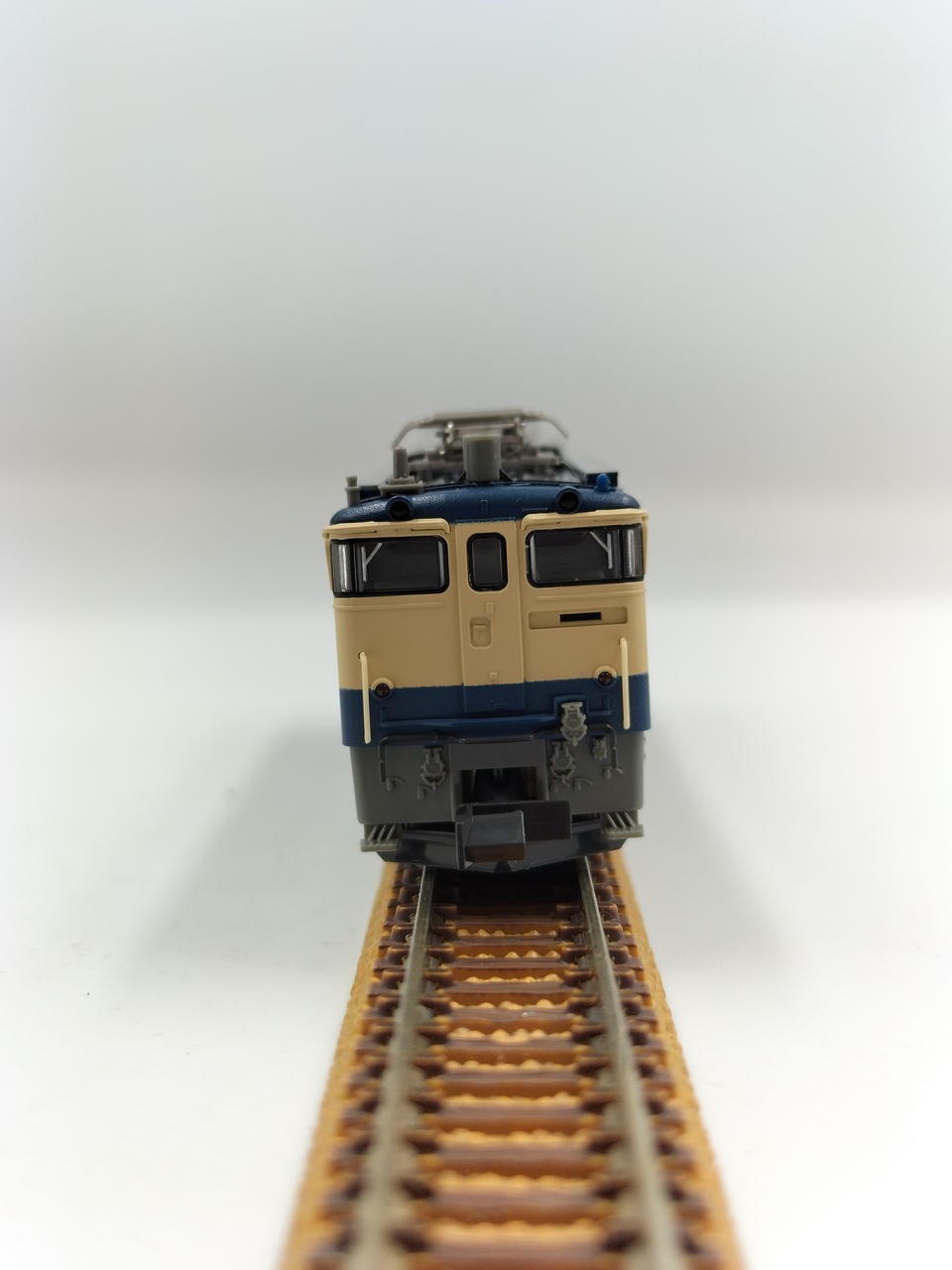 KATO 3061-5 EF65 2000 Revived JNR Color NGauge