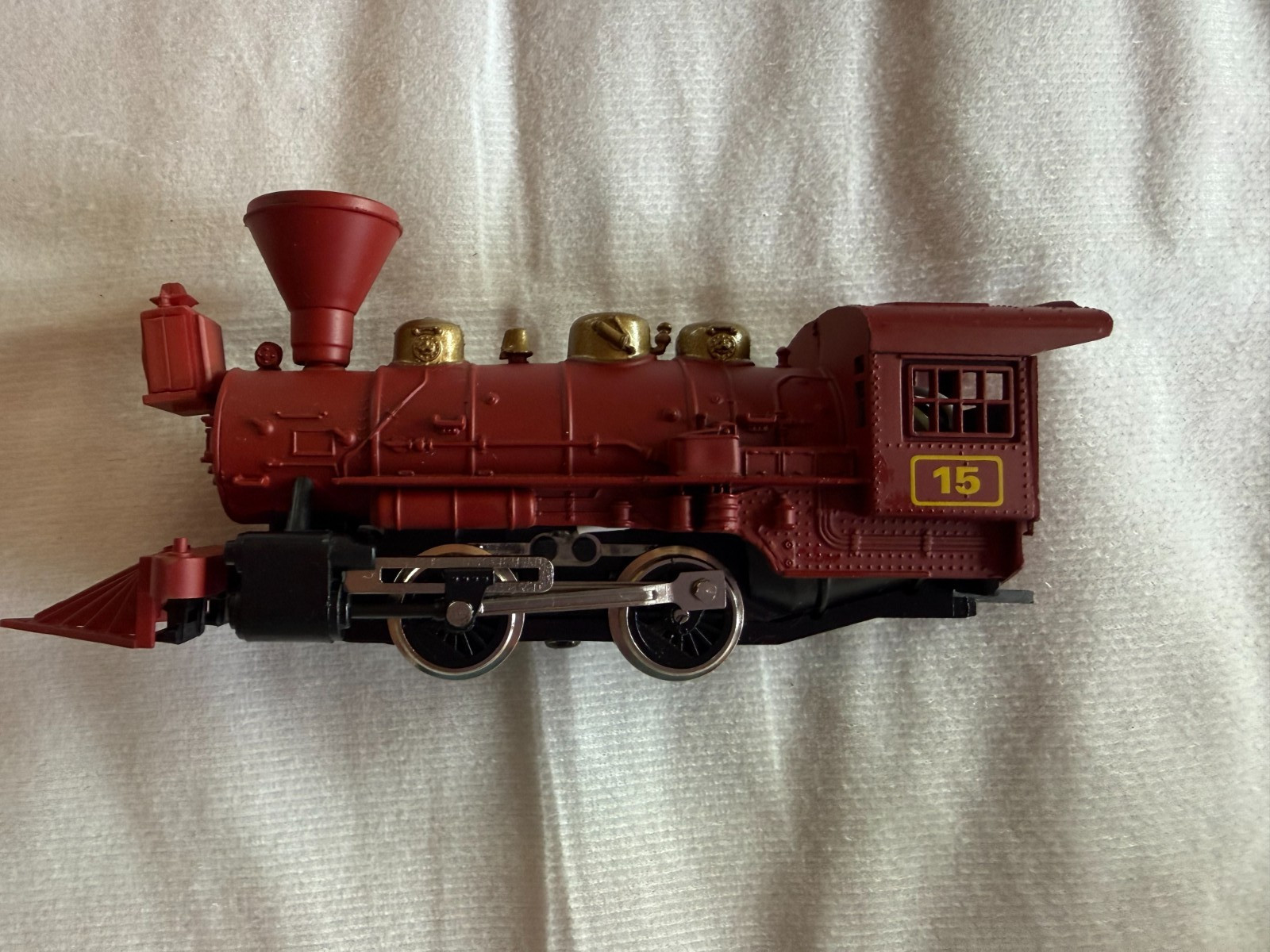 IHC Virginia & Truckee 8010 0-4-0 Old Timer HO Steam Locomotive (Red) Bcoupler
