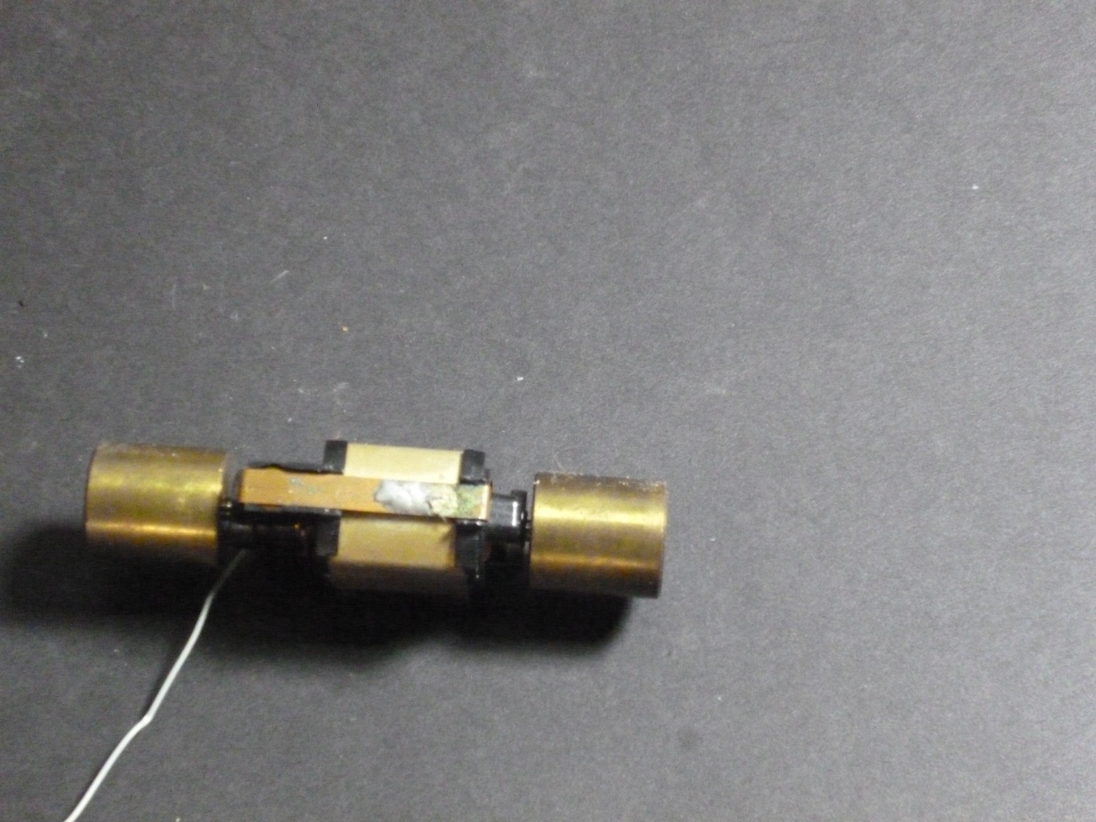 Ho Athearn Diesel locomotive SD45 motor brass flywheels