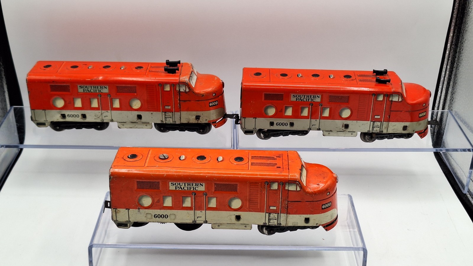 Vtg Marx O gauge Southern Pacific 6000 Powered Locomotive & 2 Dummy tested