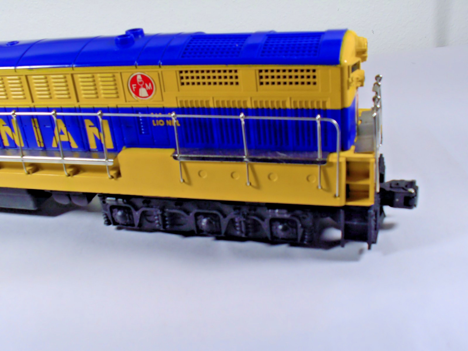 Vintage Original Lionel Postwar 2331 FM Virginian Diesel HIGH CONDITION