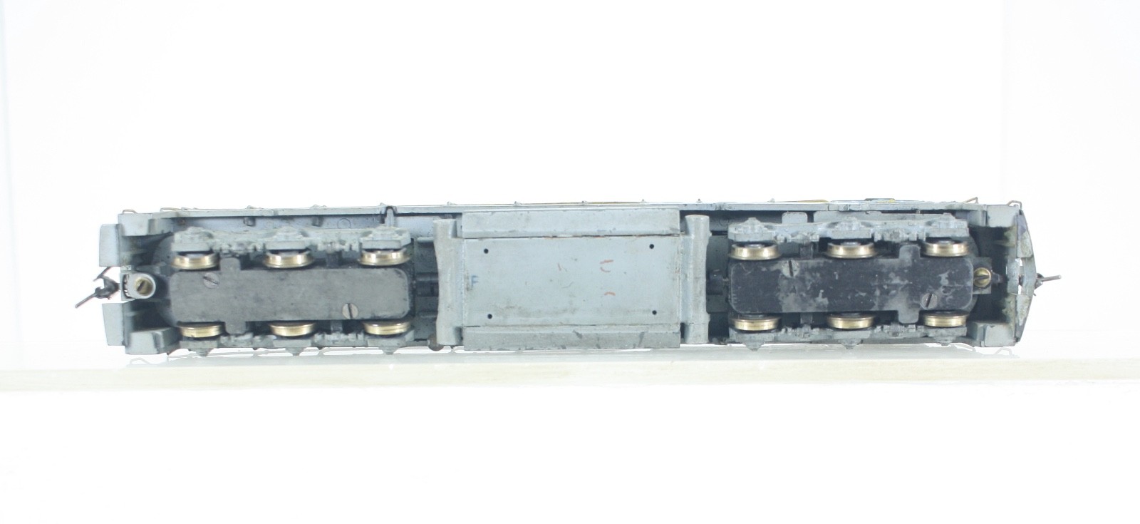 HO Scale Hobbytown of Boston / Athearn Delaware & Hudson U28C Custom Diesel Loco