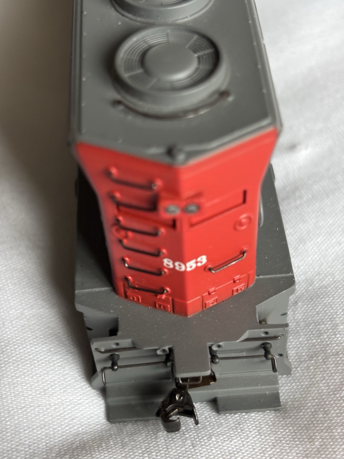 HO Gauge Bachmann 11605 EMD SD45 SOUTHERN PACIFIC Loco 8953 SP “Bloody Nose”