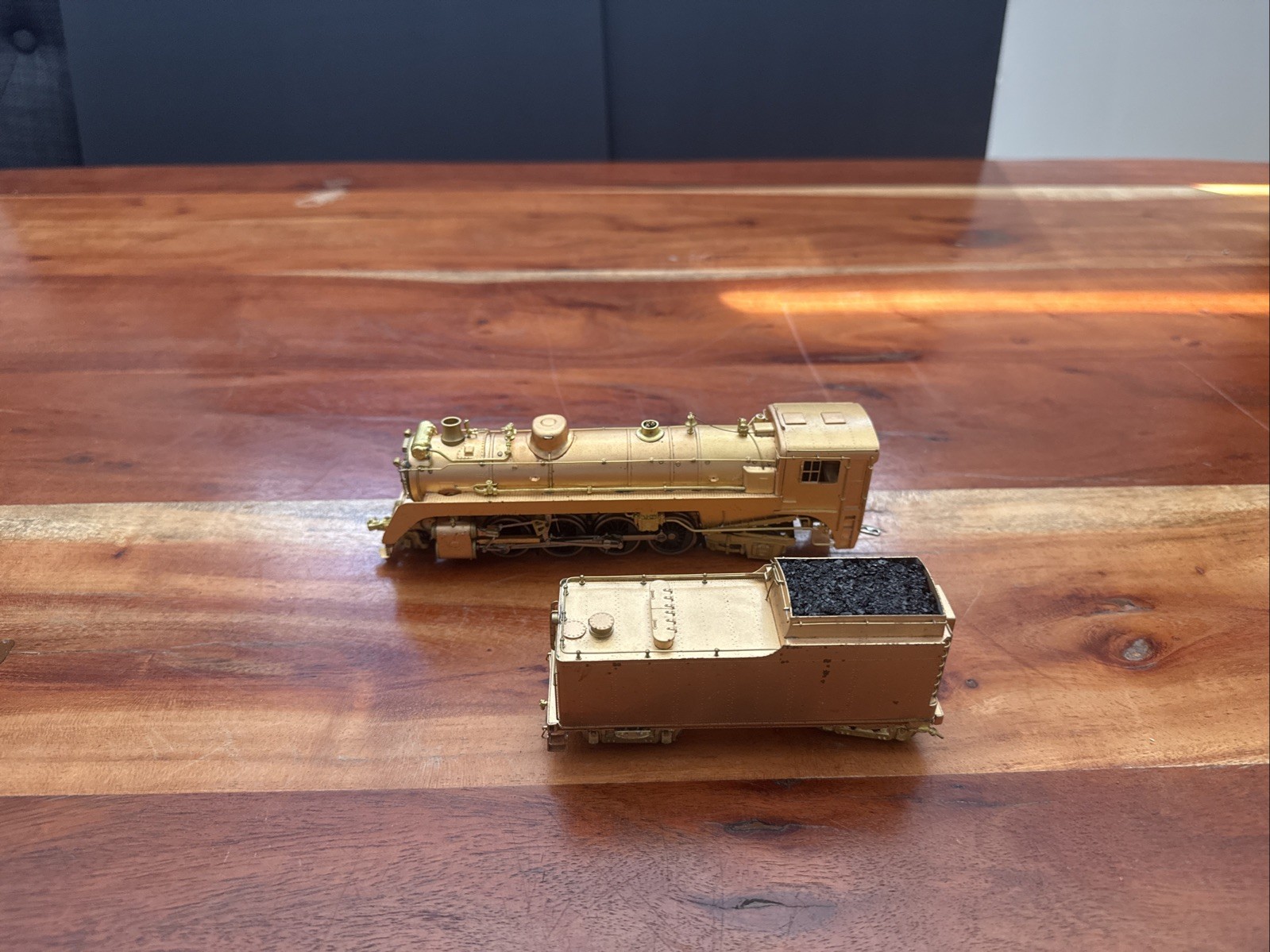 Van Hobbies HO BRASS CPR 2-8-2 P2-Mikado Steam Loco & Tender -Unpainted NEW
