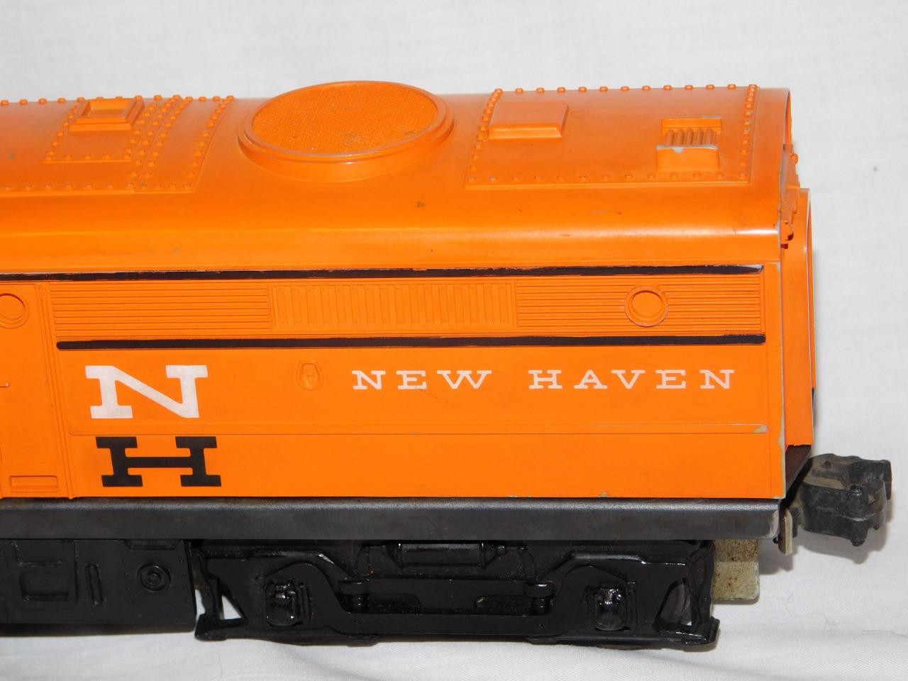 Scarce Lionel 232 New Haven A Alco Diesel 1962 only Runs Black Stripe Postwar