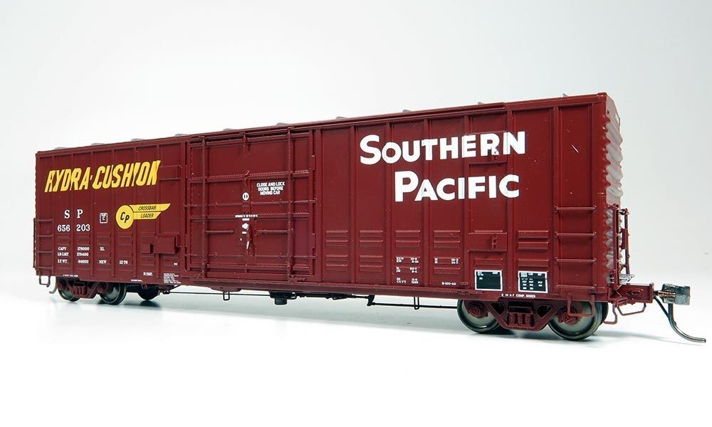 RAPIDO HO scale B100 Boxcar: Southern Pacific – Delivery: 6-pack #2