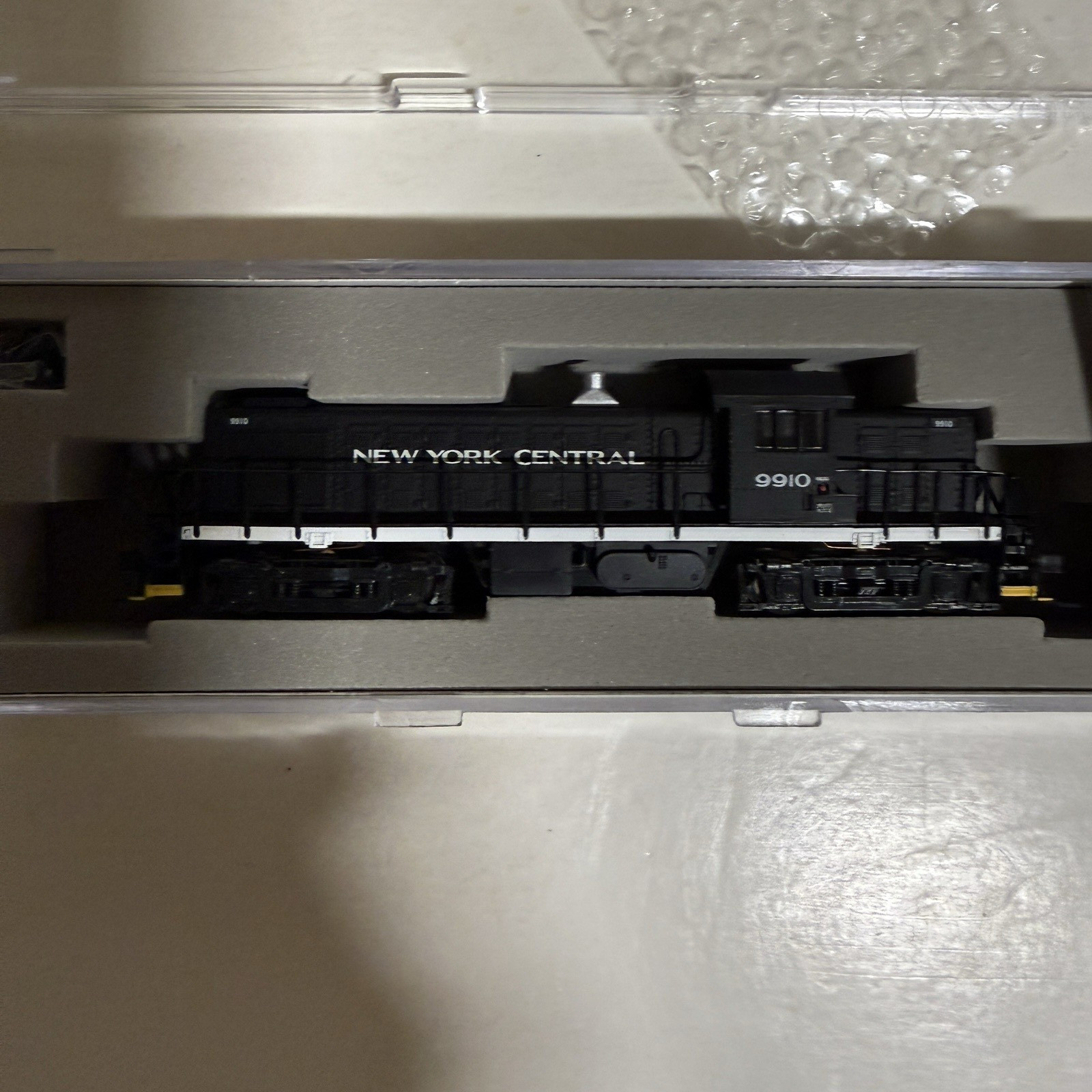 BRAND NEW Rare Atlas N Scale Locomotive RS-1 44078 New York Central 9910 Classic