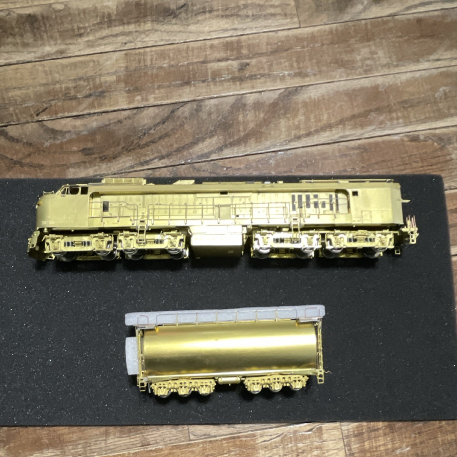 overland models union pacific veranda turbine ho brass locomotive with tender