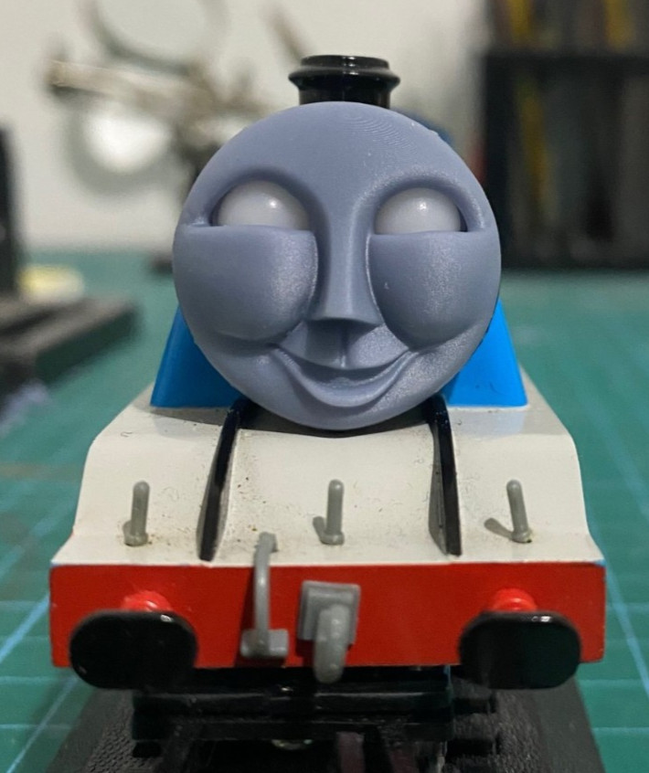 Custom HO/OO Bachmann Gordon Magnetic Eye Bracket MKII