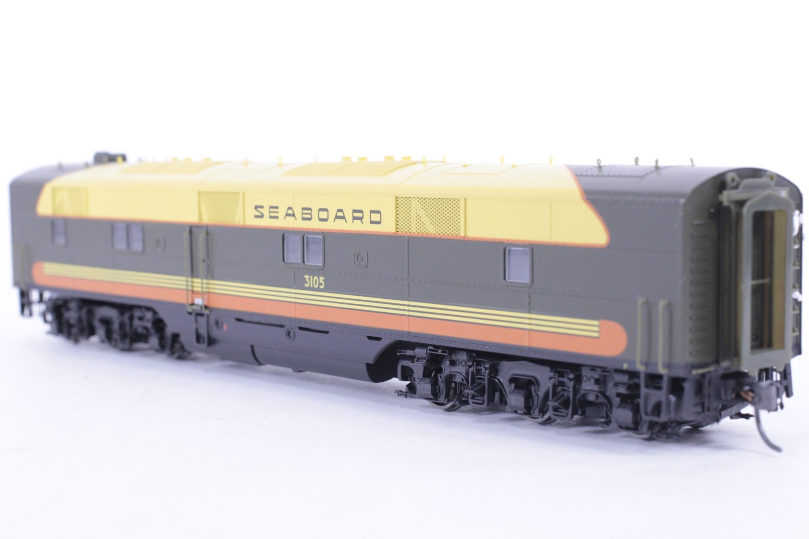 Life Like Proto 2000 HO Scale Seaboard #3105 E7B Non-Powered Locomotive