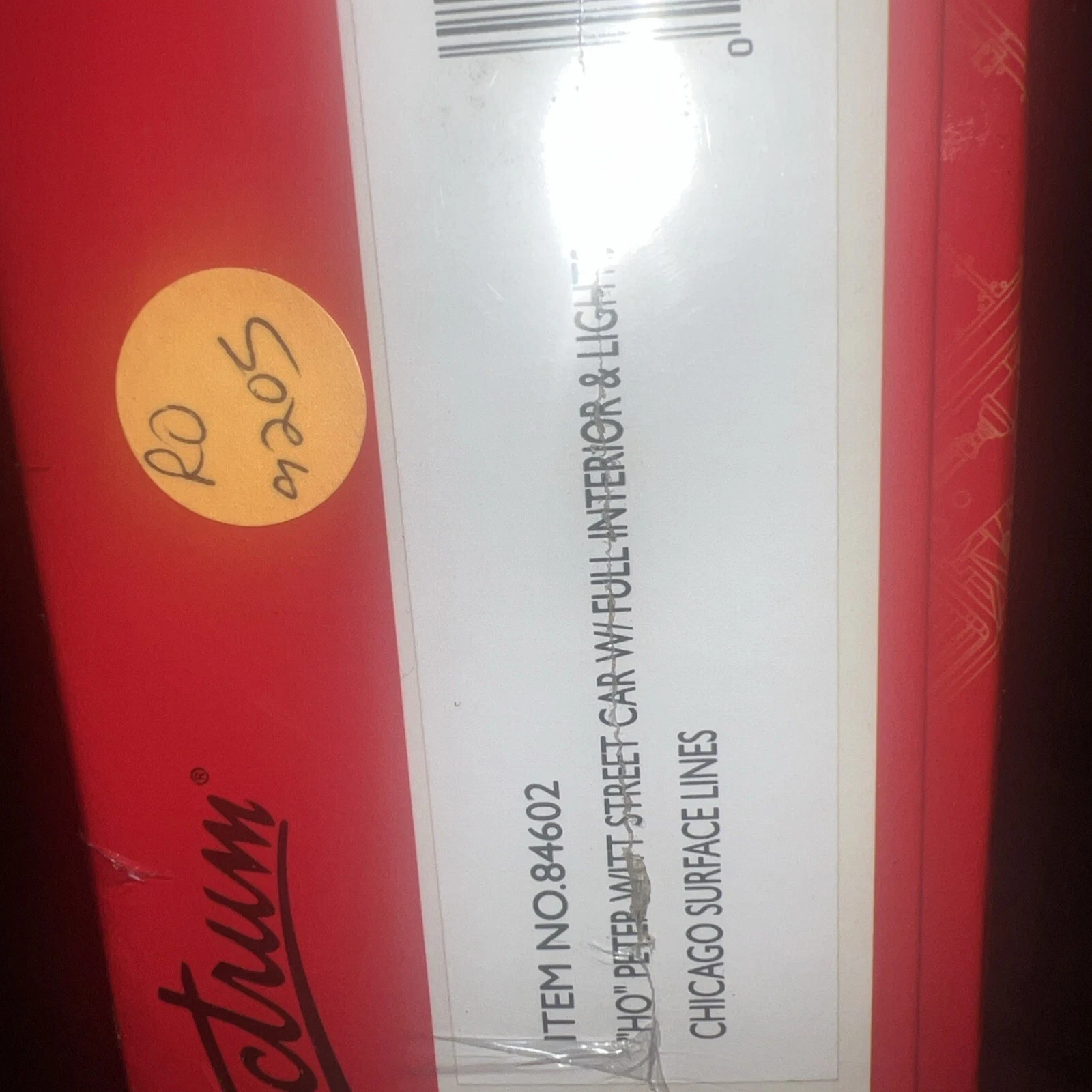 The Bachmann Spectrum Item #84602 Peter Witt Streetcar (HO/DCC) Light/full inter