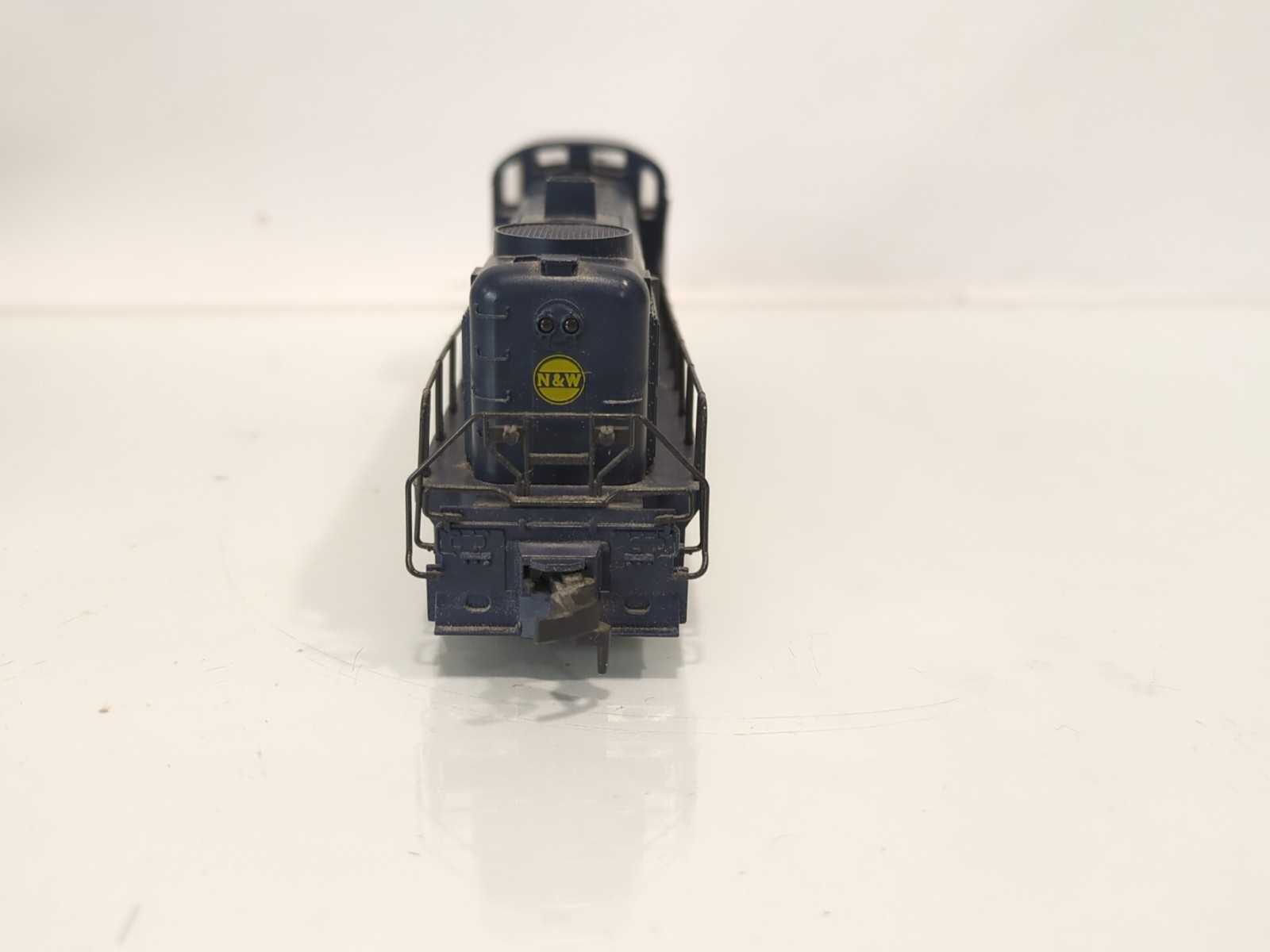 Atlas 7076 Norfolk & Western RS-3 Diesel Locomotive N&W #305