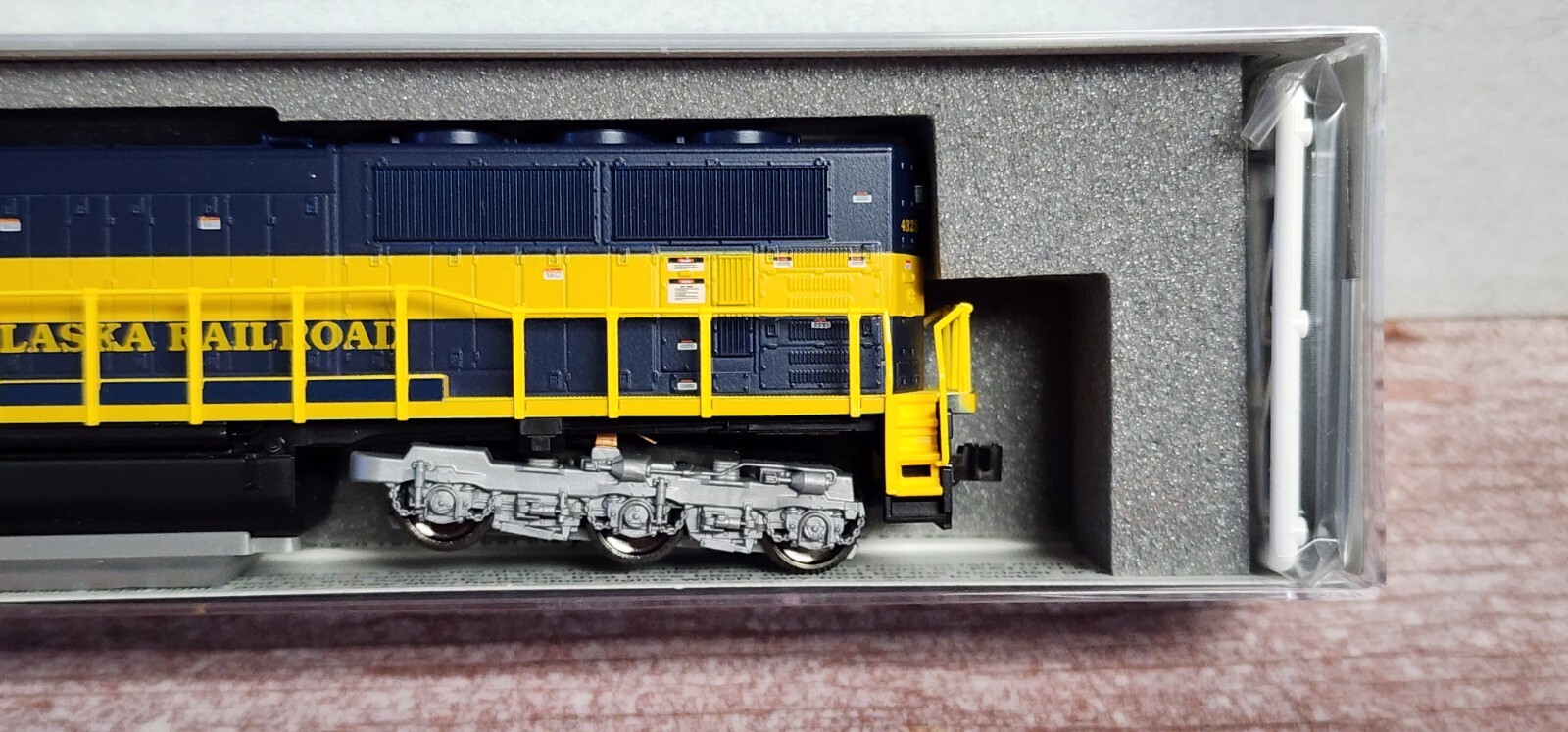ALASKA RR SD70MAC 4328 100 Year Kato N Scale 176-6412-S ESU LokSound DCC Decoder