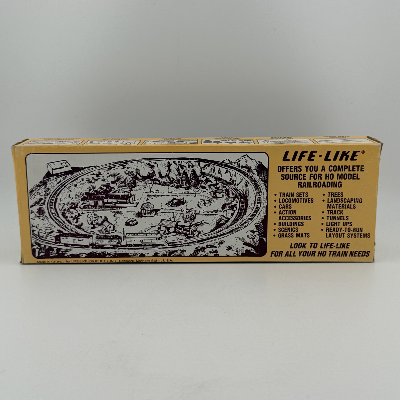 LIFE-LIKE HO Scale The Lakeside Press 1864 Unpowered Dummy Locomotive Model