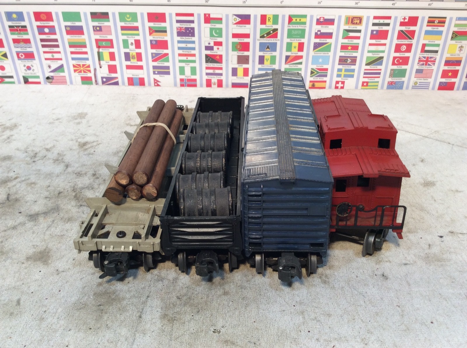 Lionel 1555WS Postwar – Set 2018 Steam Engine Freight Cars O Gauge / 027