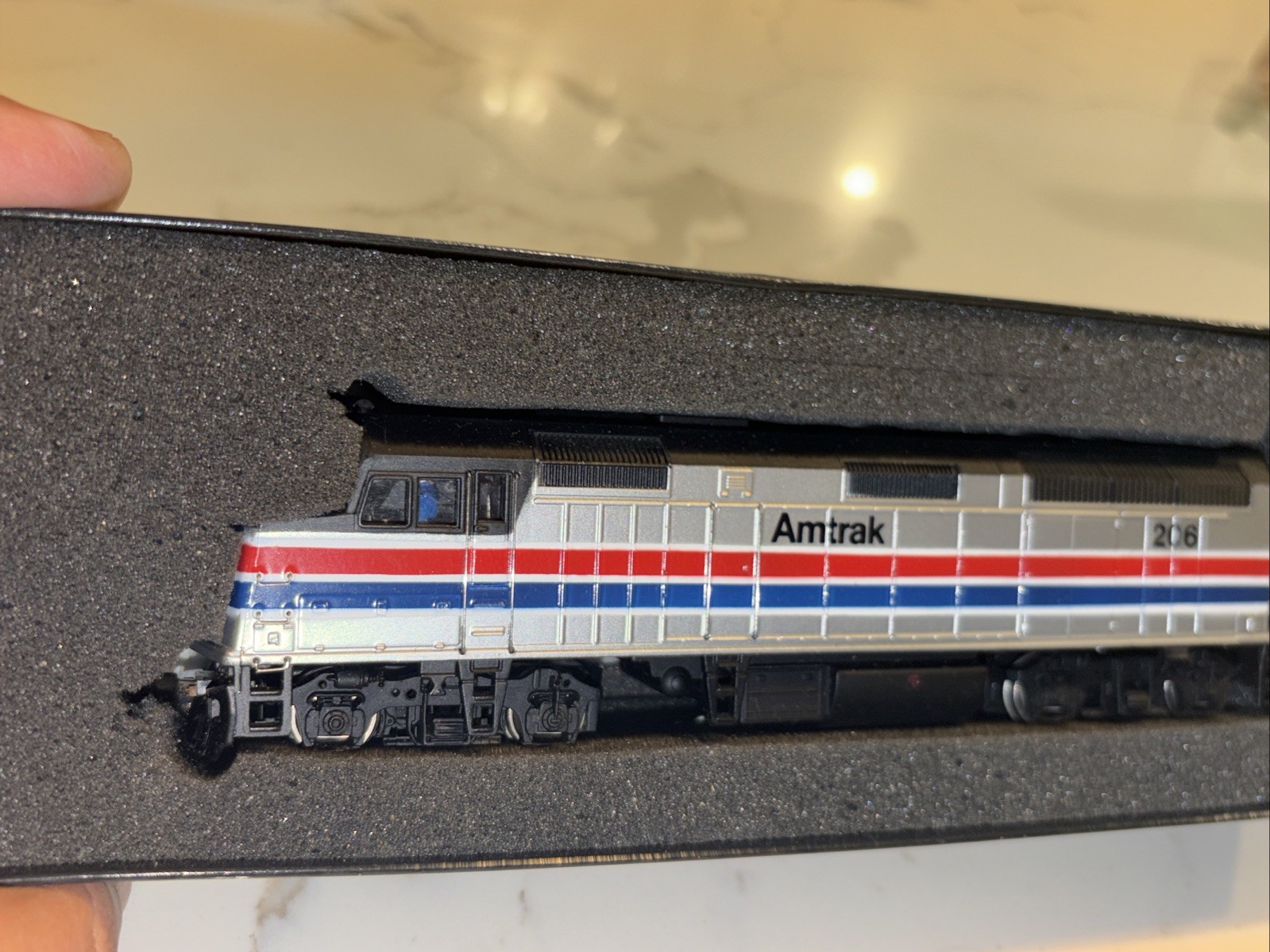 LI005 BACHMAN SPECTRUM 87017 train Ho Locomotive diesel EMD F40 PH Amtrak 227