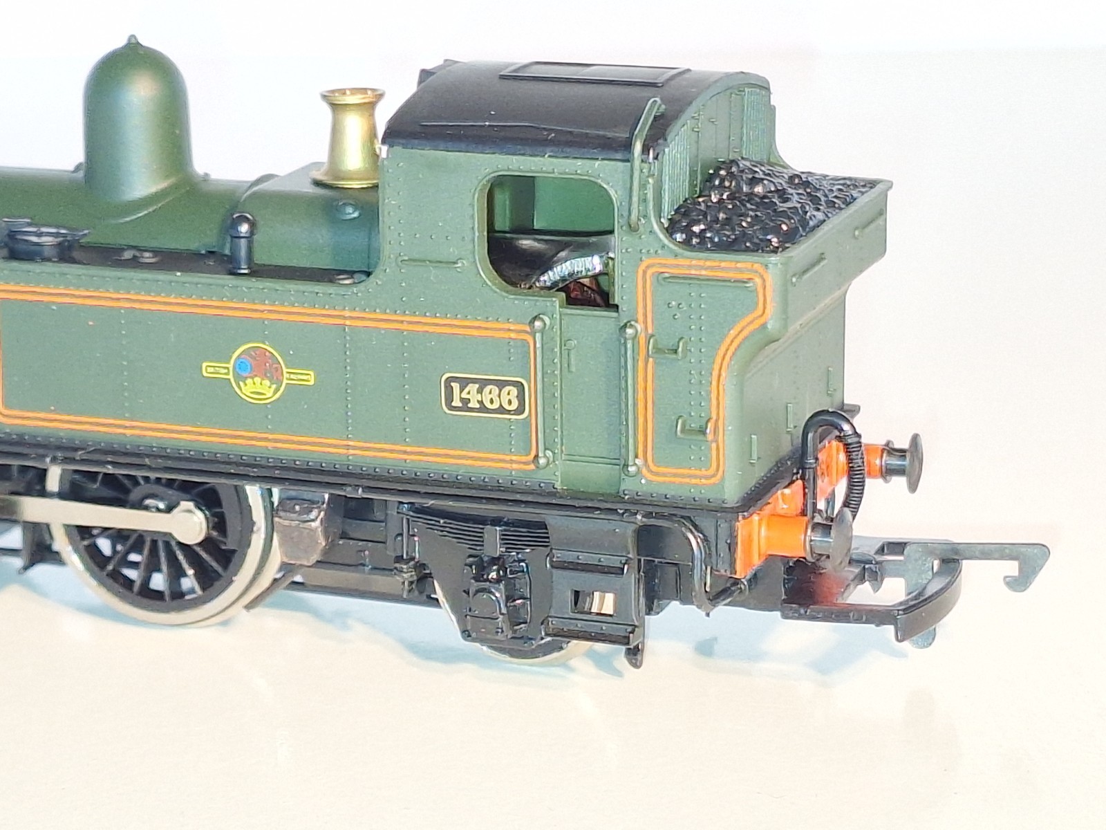 Airfix 54153-0 BR Tank Loco. New Old Stock. Mint Cond. 2 Rail DC Boxed.OO Scale