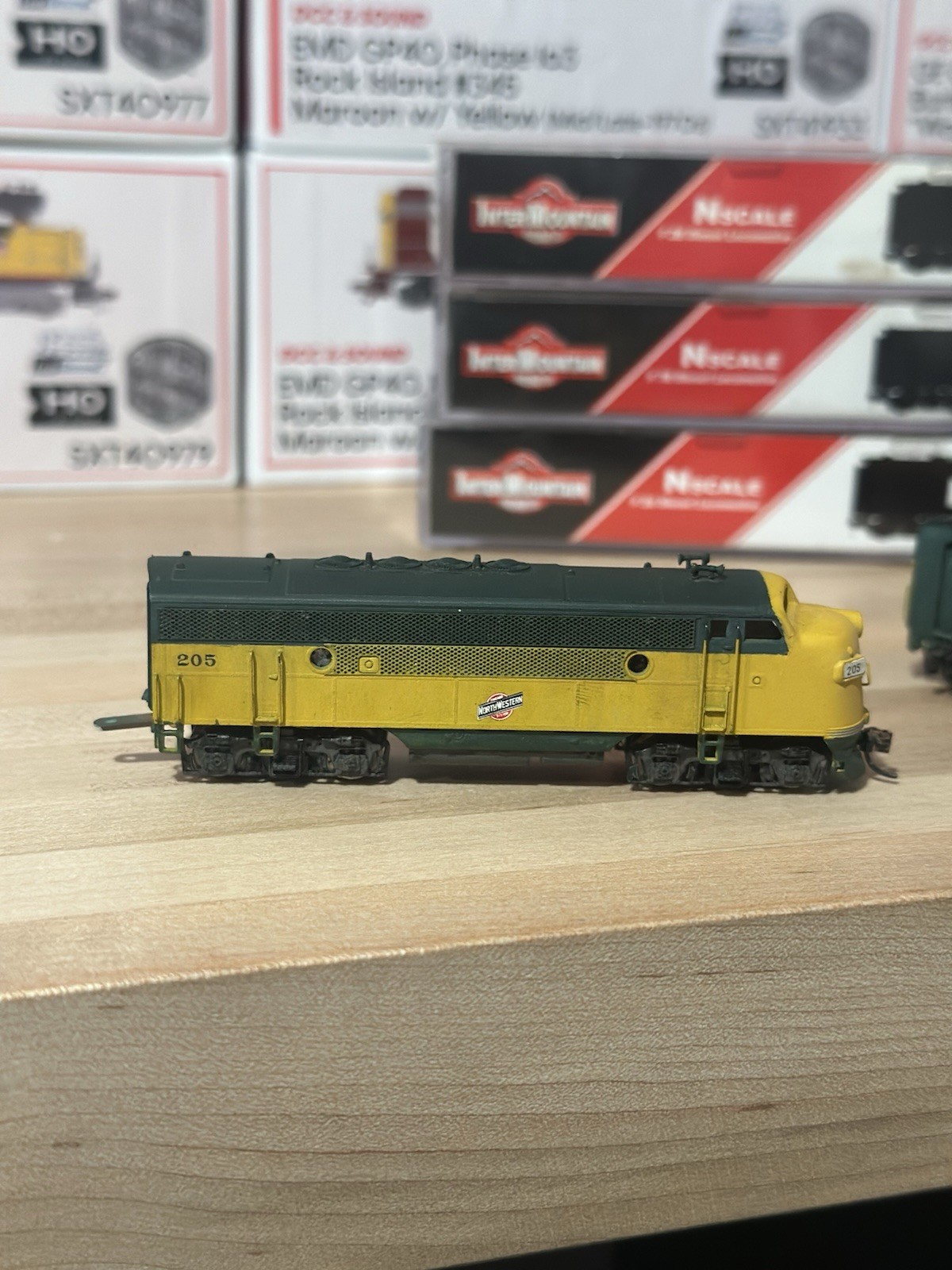InterMountain N F3A F3B F3B Chicago & North Western CNW #205 Weathered Custom