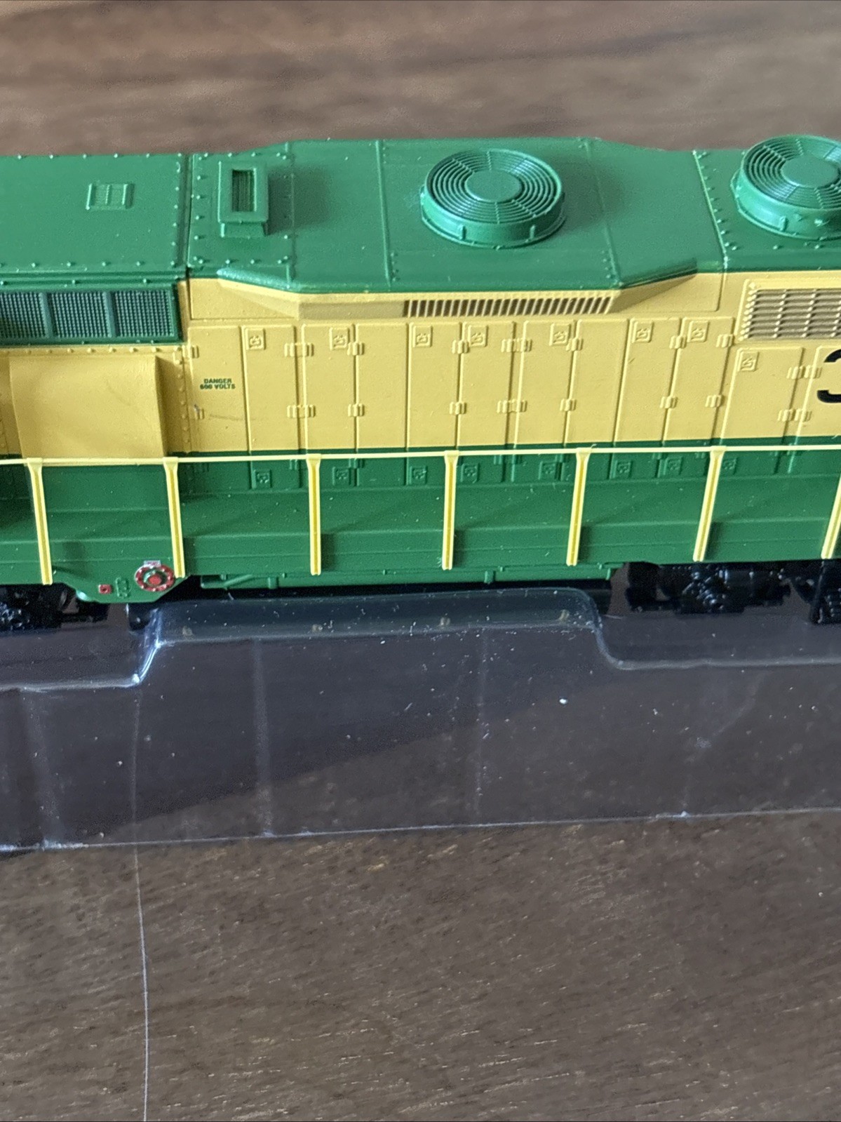 HO Scale Athearn RTR 91720 Reading Line GP35 Diesel Cab 3655 DCC