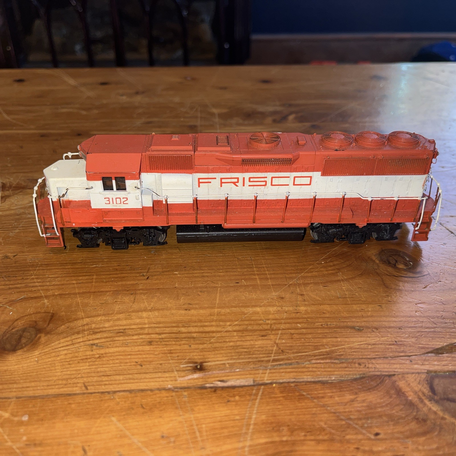 Athearn Frisco Locomotive #3102 – HO – No Box