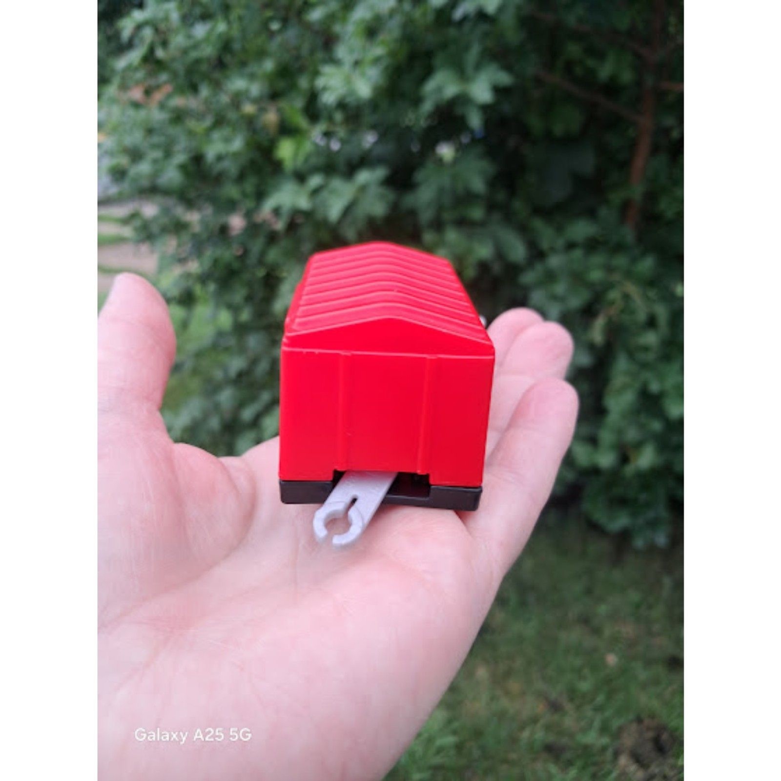 MATTEL Trackmaster Train Car Thomas & Friends Red Box Car 2013