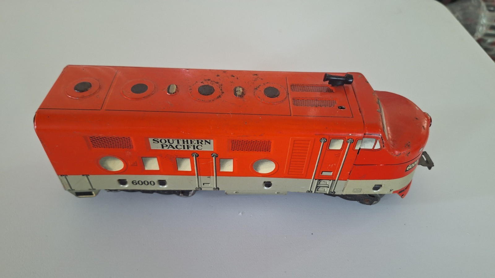 Vintage O Gauge Marx Southern Pacific 6000 Diesel Dummy Locomotive