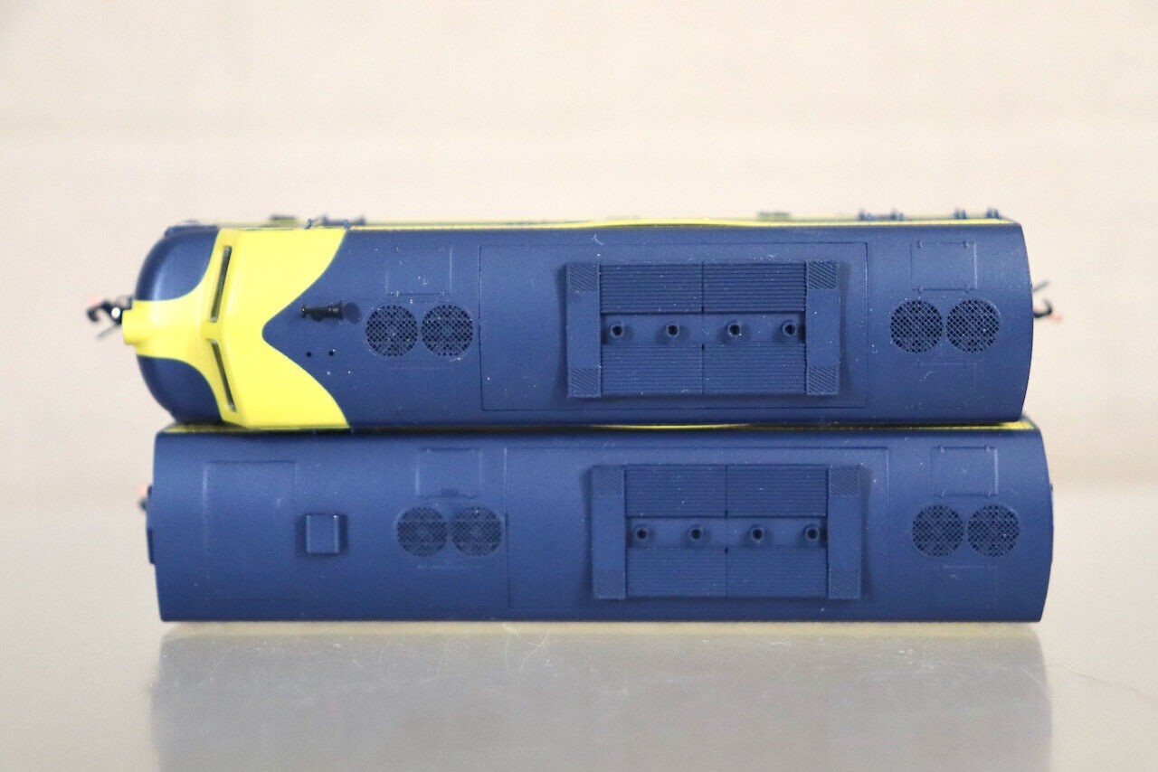 MICRO TRAINS N GAUGE Santa Fe AT&SF FT A & B DIESEL LOCOMOTIVE 133 SET on