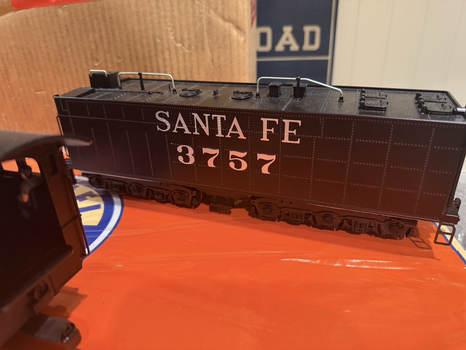 Lionel Santa Fe Legacy 4-8-4 #3757 Northern Steam Locomotive – 2031180
