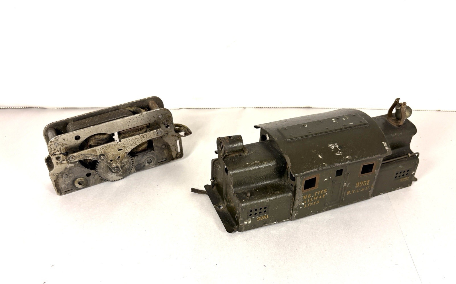Ives Prewar O Gauge 3251 Shell And Motor.