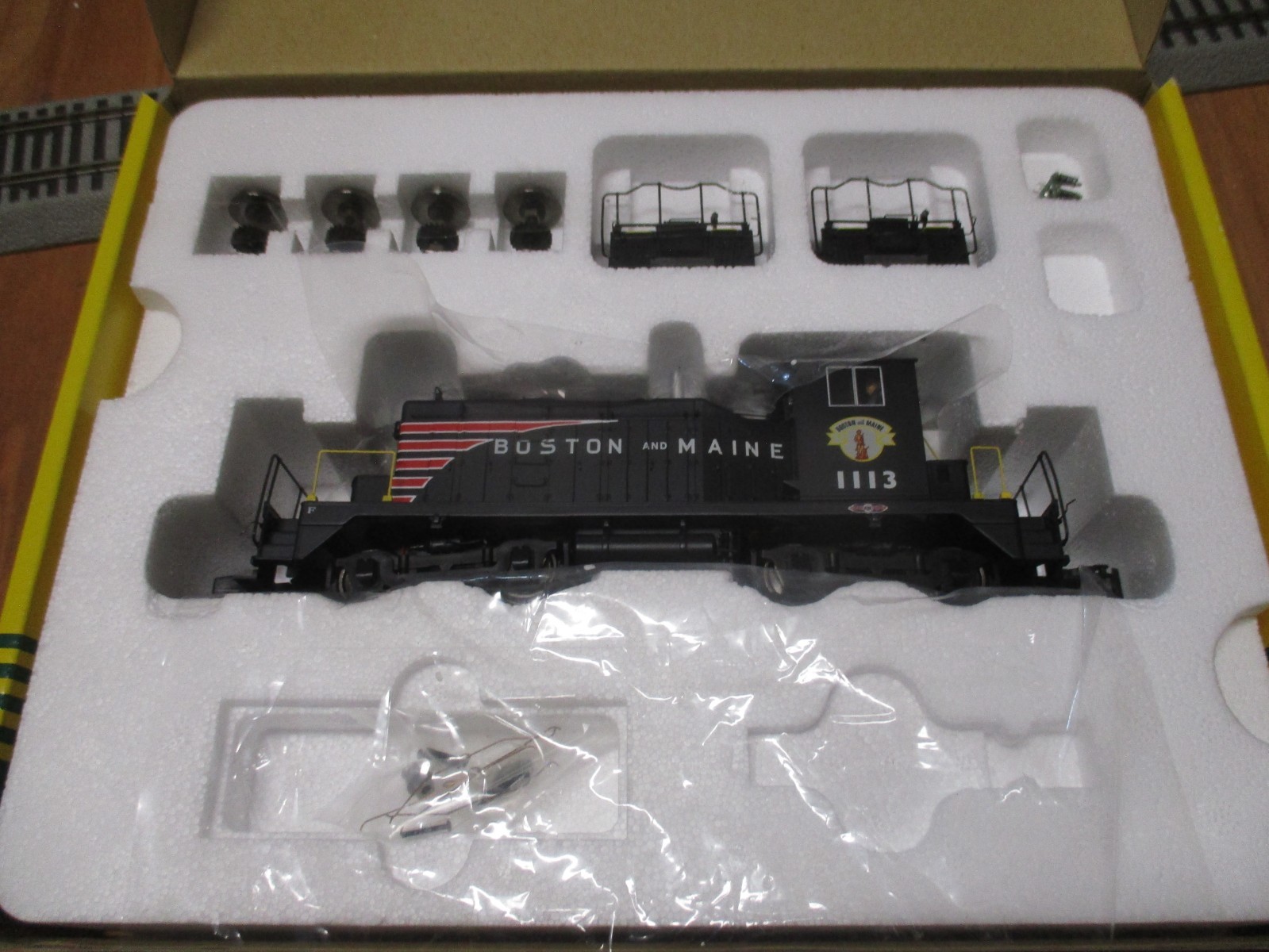 S Helper 00439 B&M SW-1 Diesel (4/22/26 #2 Morris Coll) Hirail AC
