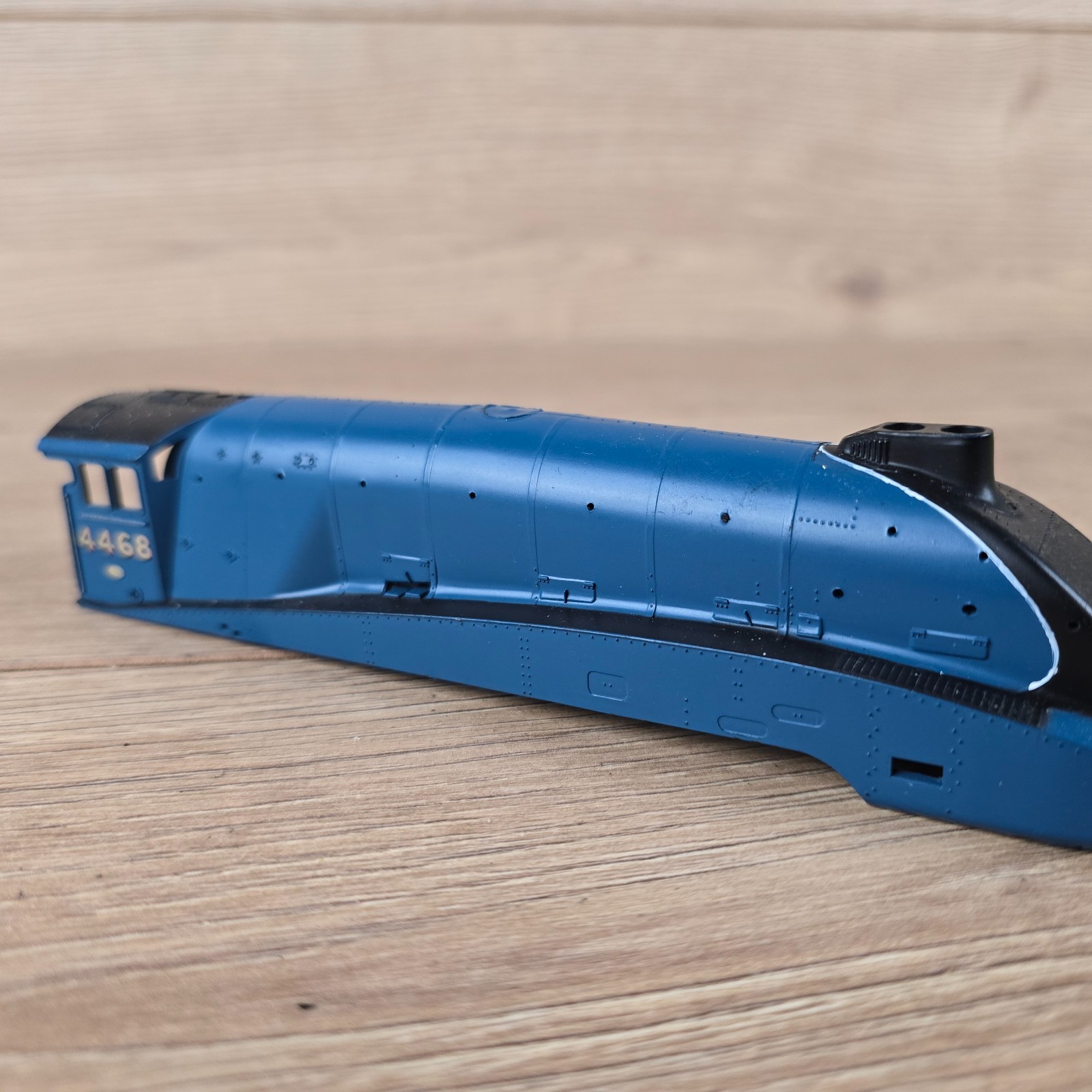 Hornby Repainted Class A4 Mallard Locomotive Body Only 4468 Blue OO Gauge
