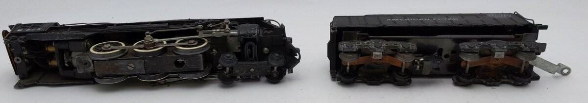 American Flyer 325 S New York Central 4-6-4 Hudson Steam Locomotive & Tender