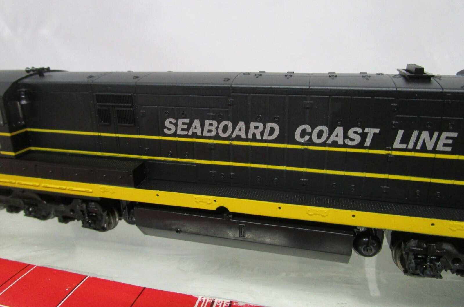 Atlas HO Scale SCL Seaboard Coast Line GE U36C Diesel Locomotive #2130 DCC Ready