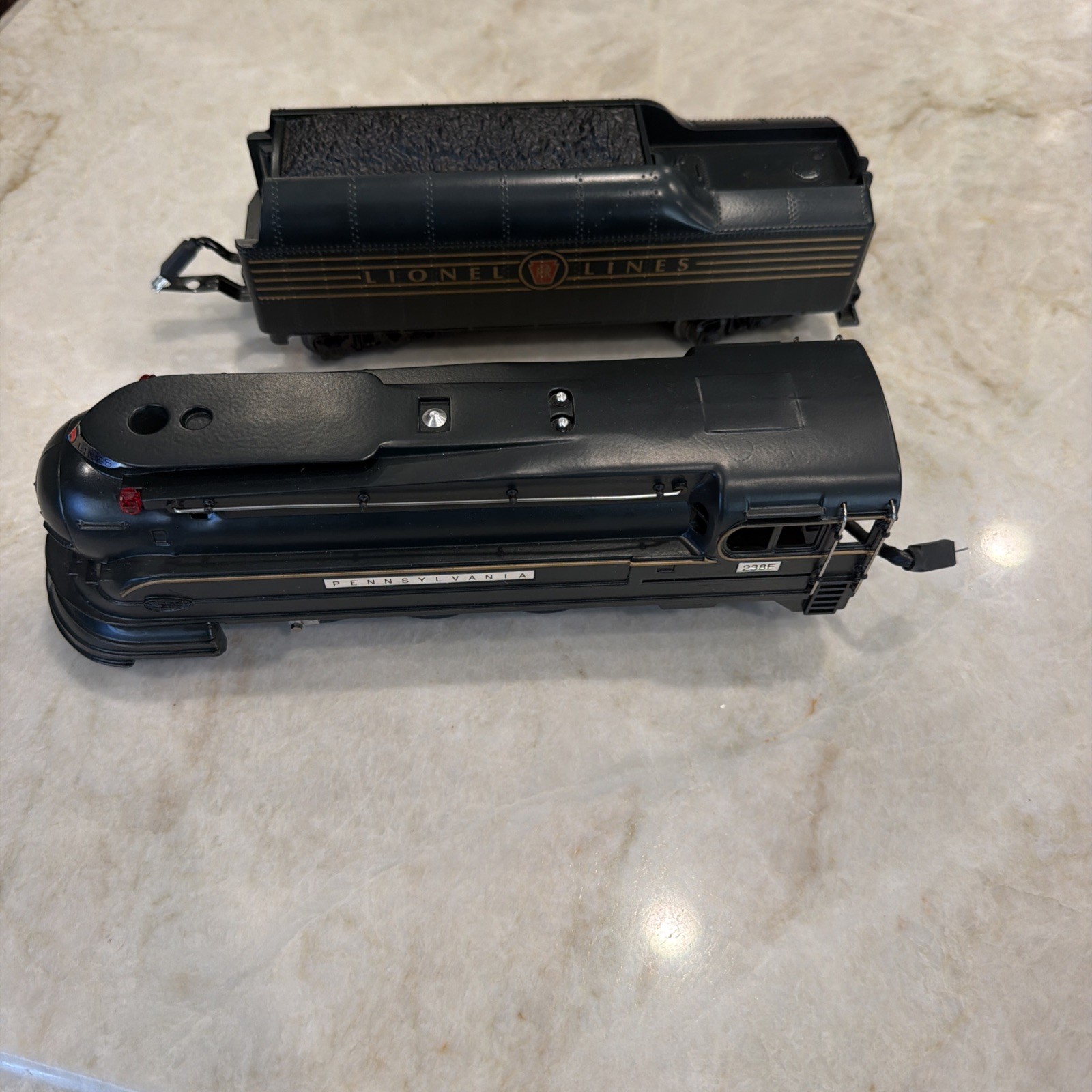 Lionel 6-18052 Pennsylvania 238E K-4 Torpedo Steam Engine and Tender