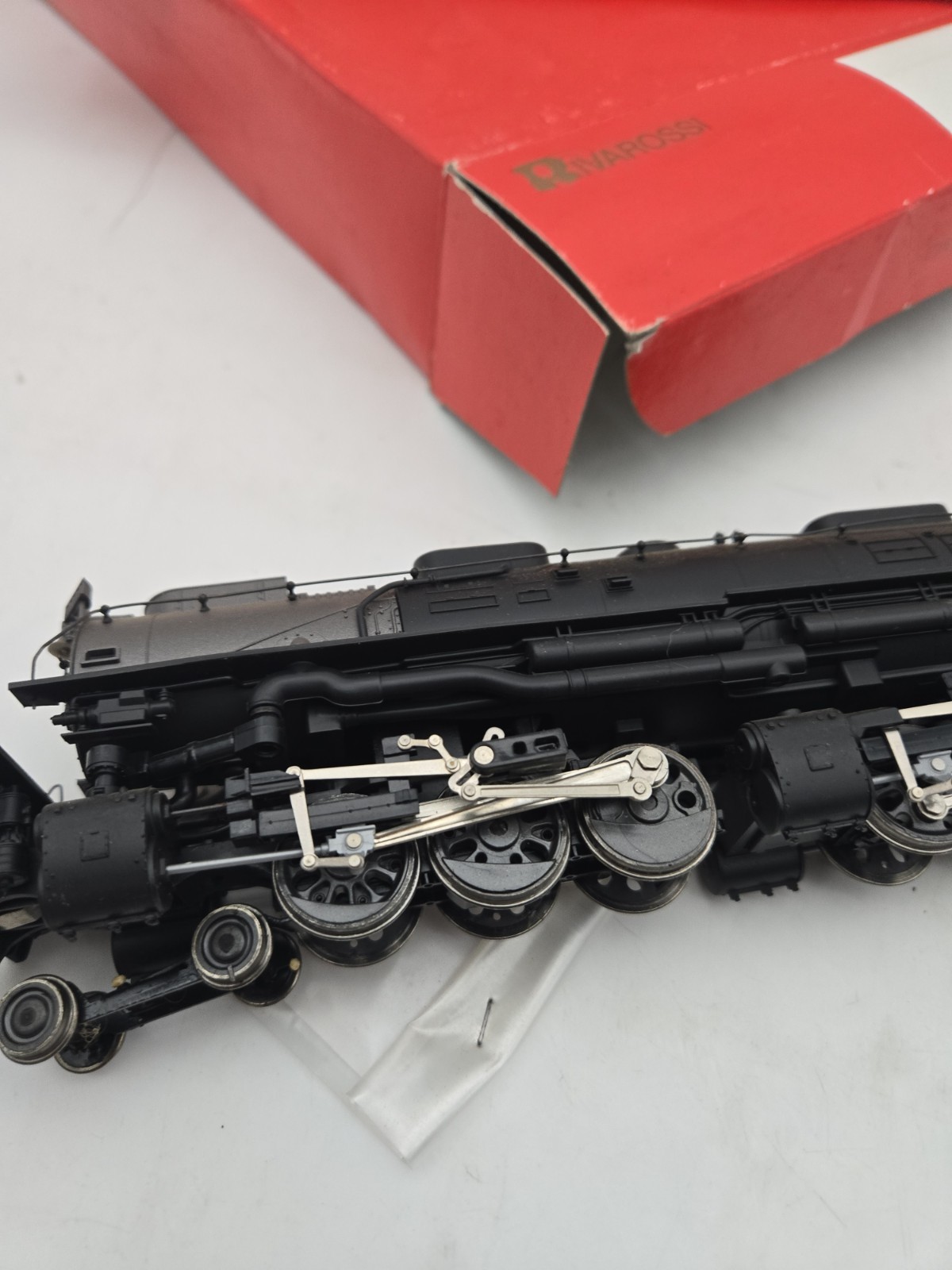 HO Scale Rivarossi 1596 4-6-6-4 Challenger Union Pacific 3985 Locomotive Only