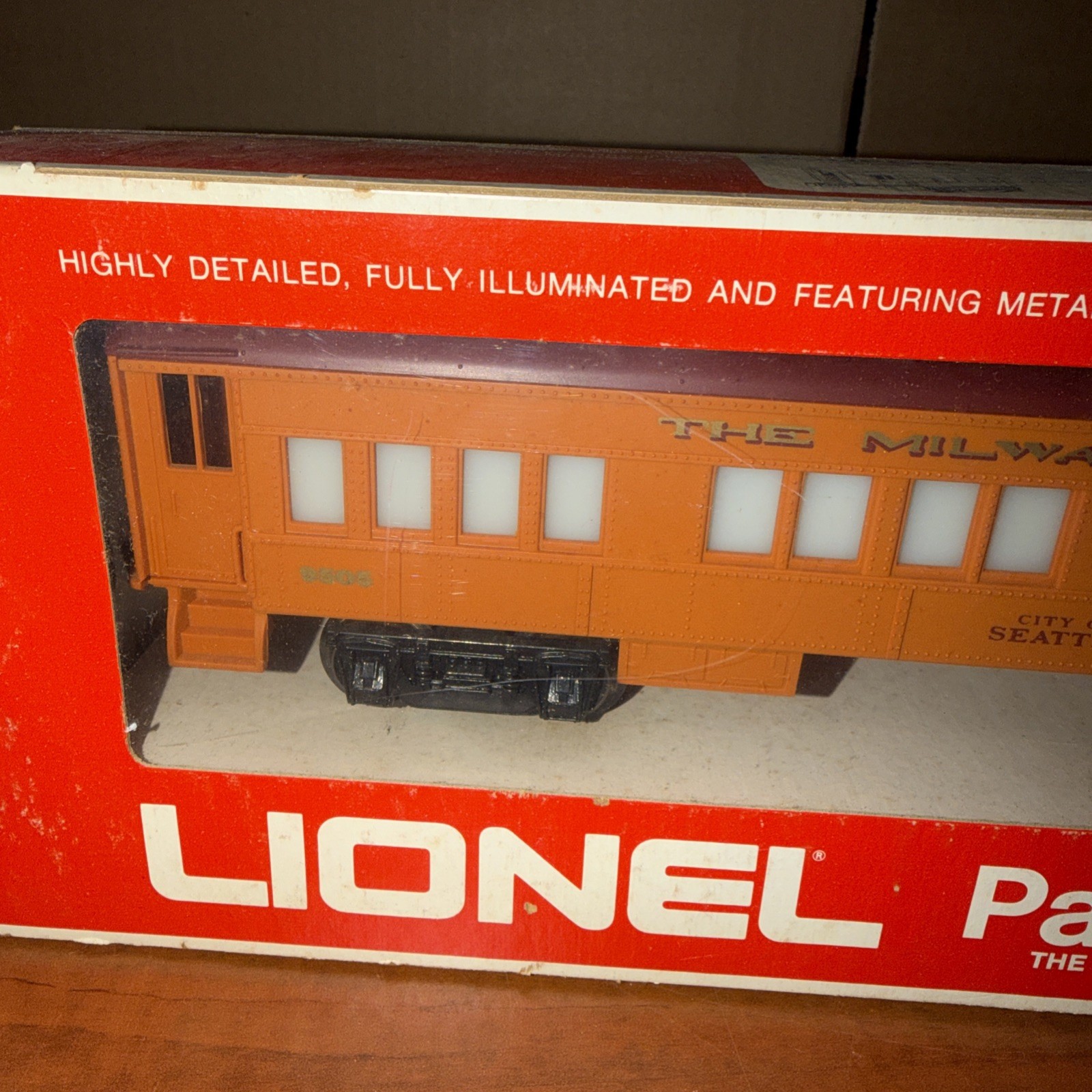 VTG Lionel 6-9505 Milwaukee Road CITY OF SEATTLE PASSENGER CAR 0 Gauge NEW INBOX