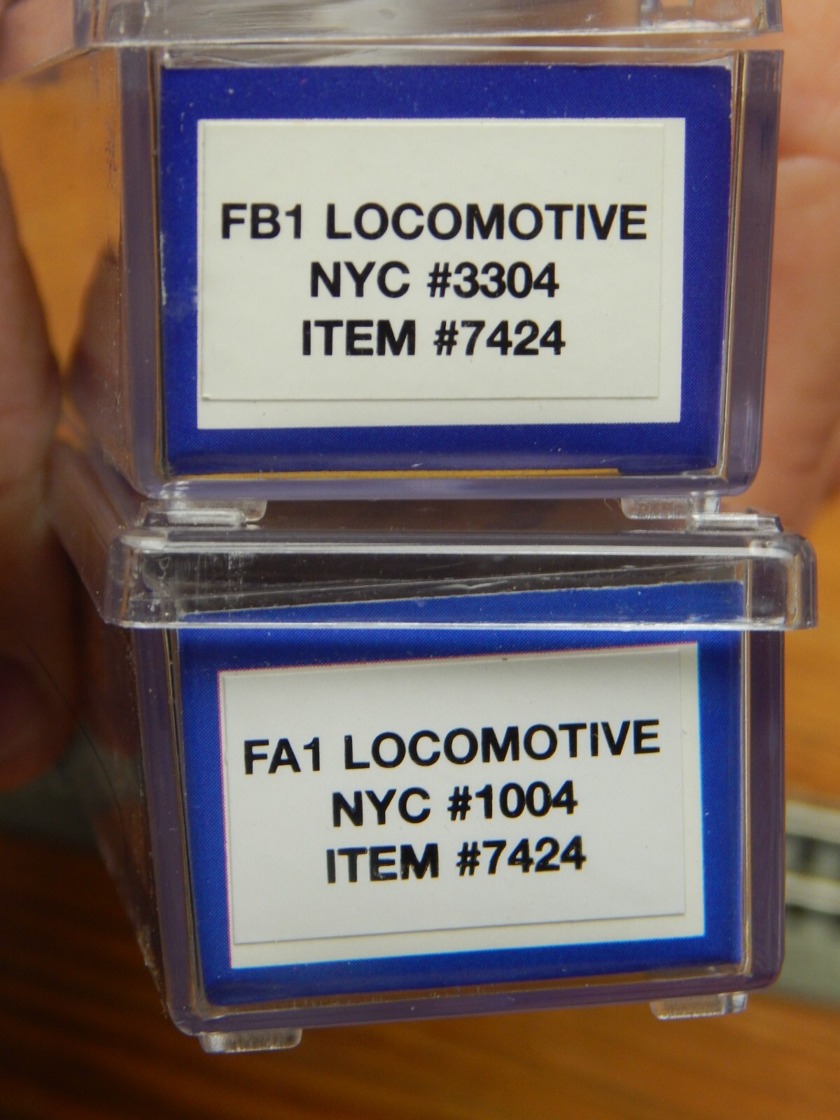 LIFE LIKE 7424 NYC FA1 & FB1 DIESEL LOCOMOTIVE USED VERY LITTLE W/BOX N GAUGE