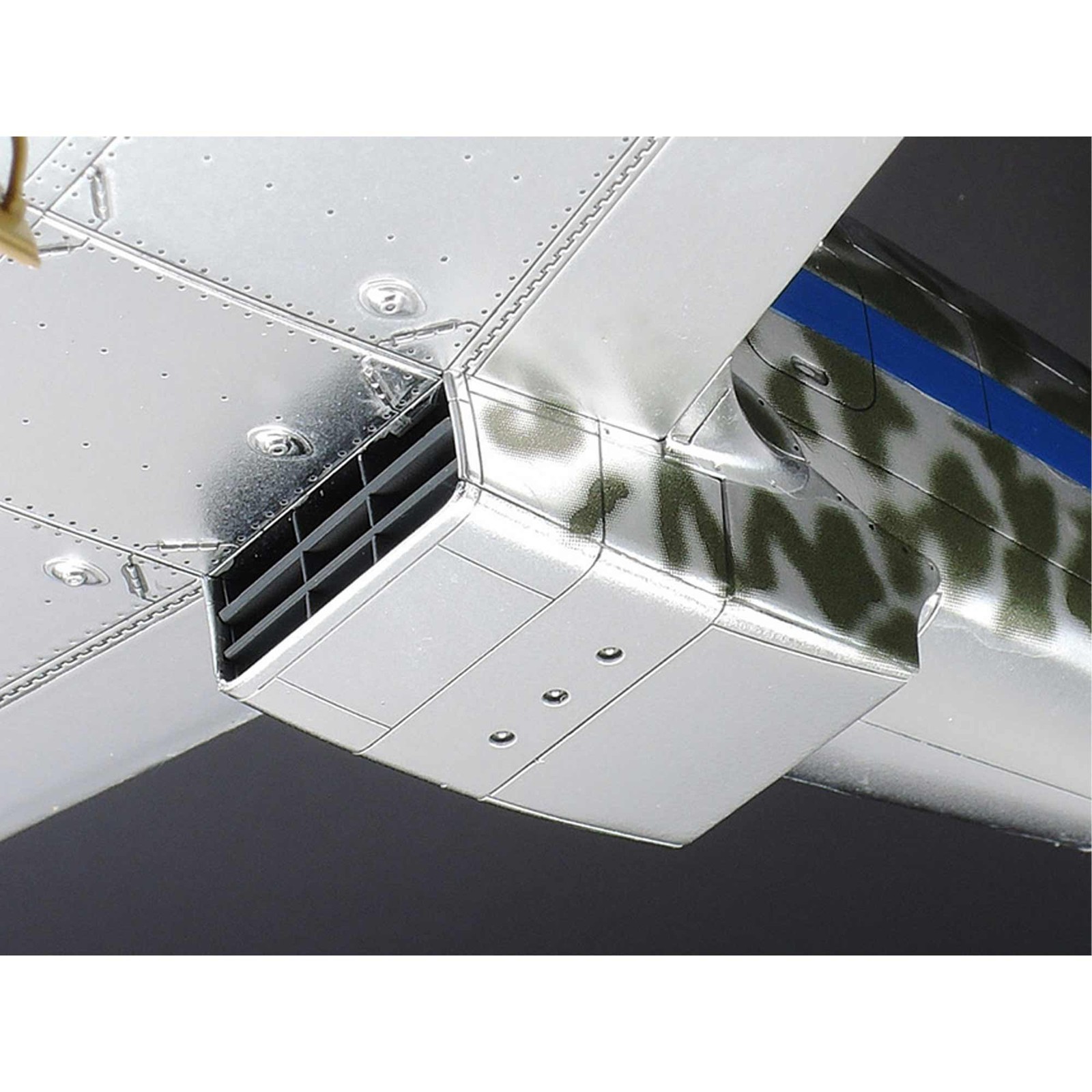 Tamiya 1/48 Kawasaki Ki-61-Id Hien Tony Silver Plated TAM25424 Plastic Models