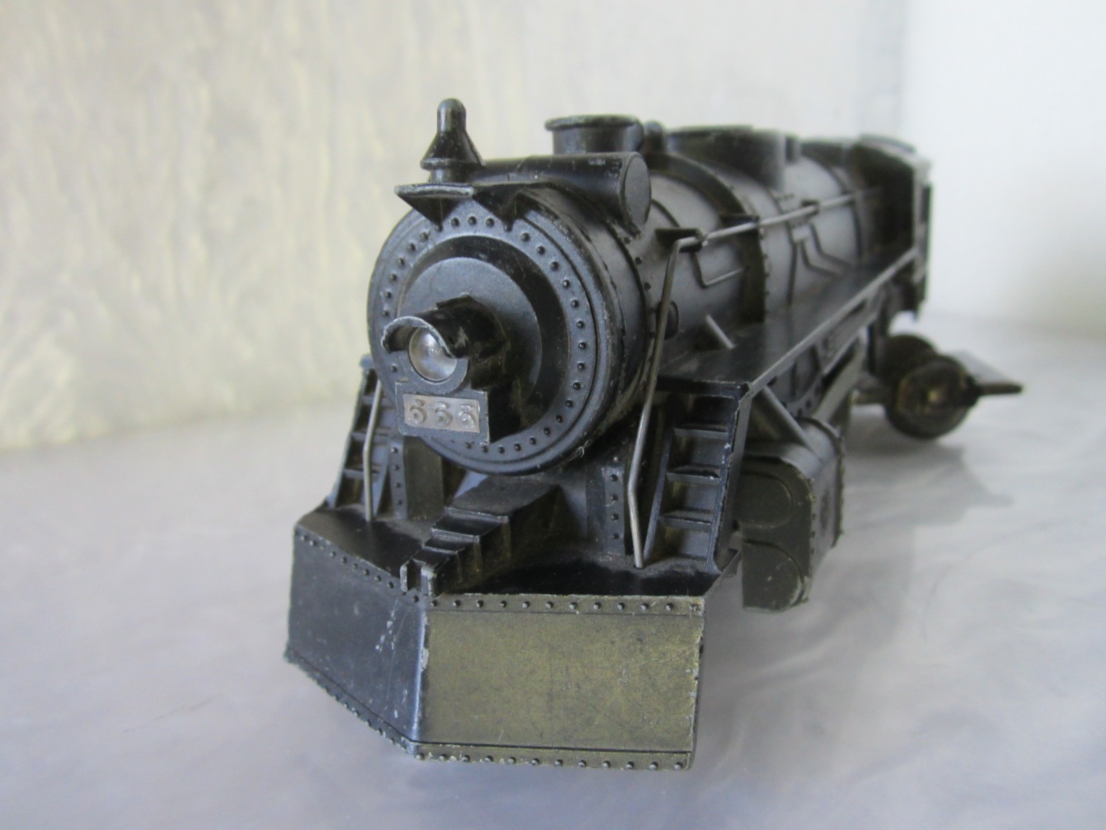 VTG MARX O GAUGE CAST IRON STEAM LOCOMOTIVE WITH SOUTHERN PACIFIC LINES TENDER