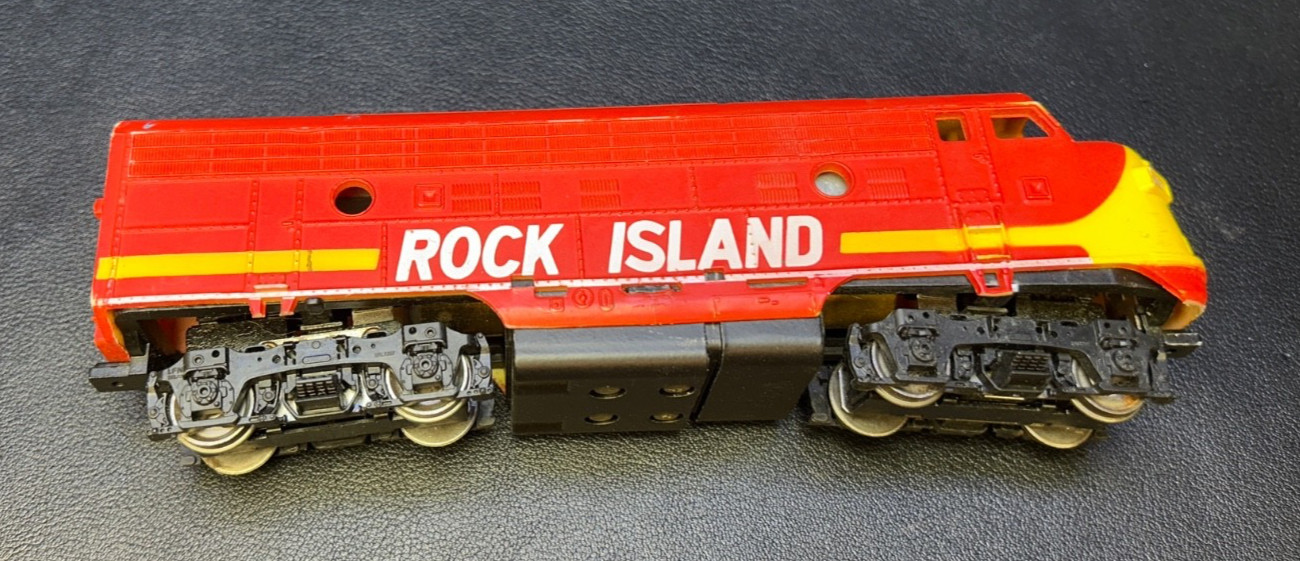 HO Powered Locomotive High Toque (8WD) in a Rock Island shell – WORKS, bin 1