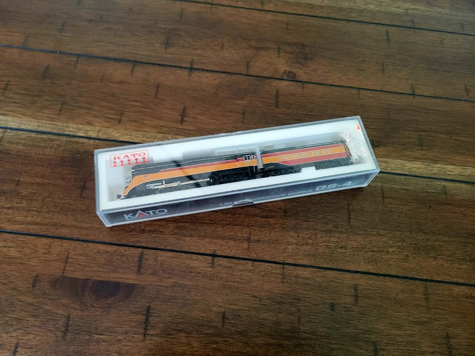 N-Scale KATO 126-0301 GS-4 Southern Pacific #4449 with Original Box